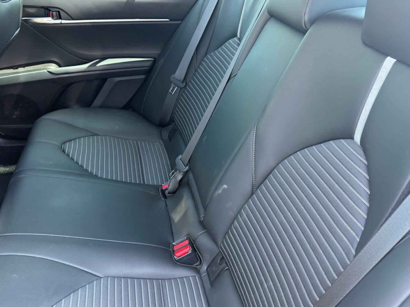 2022 Toyota Camry SE 10
