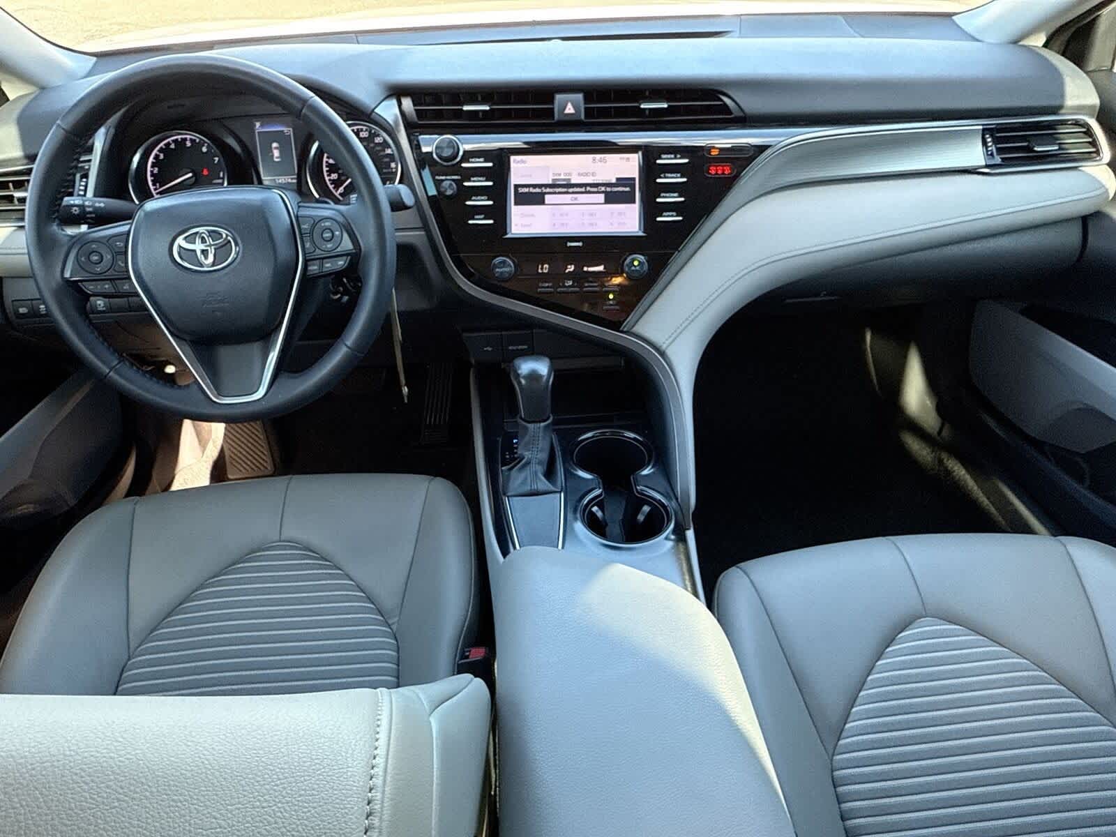 Thumbnail: 2020 Toyota Camry - 15