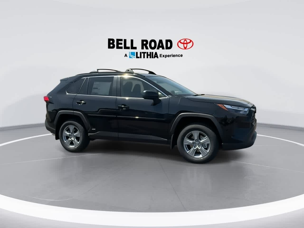 Thumbnail: 2025 Toyota RAV4 - 9