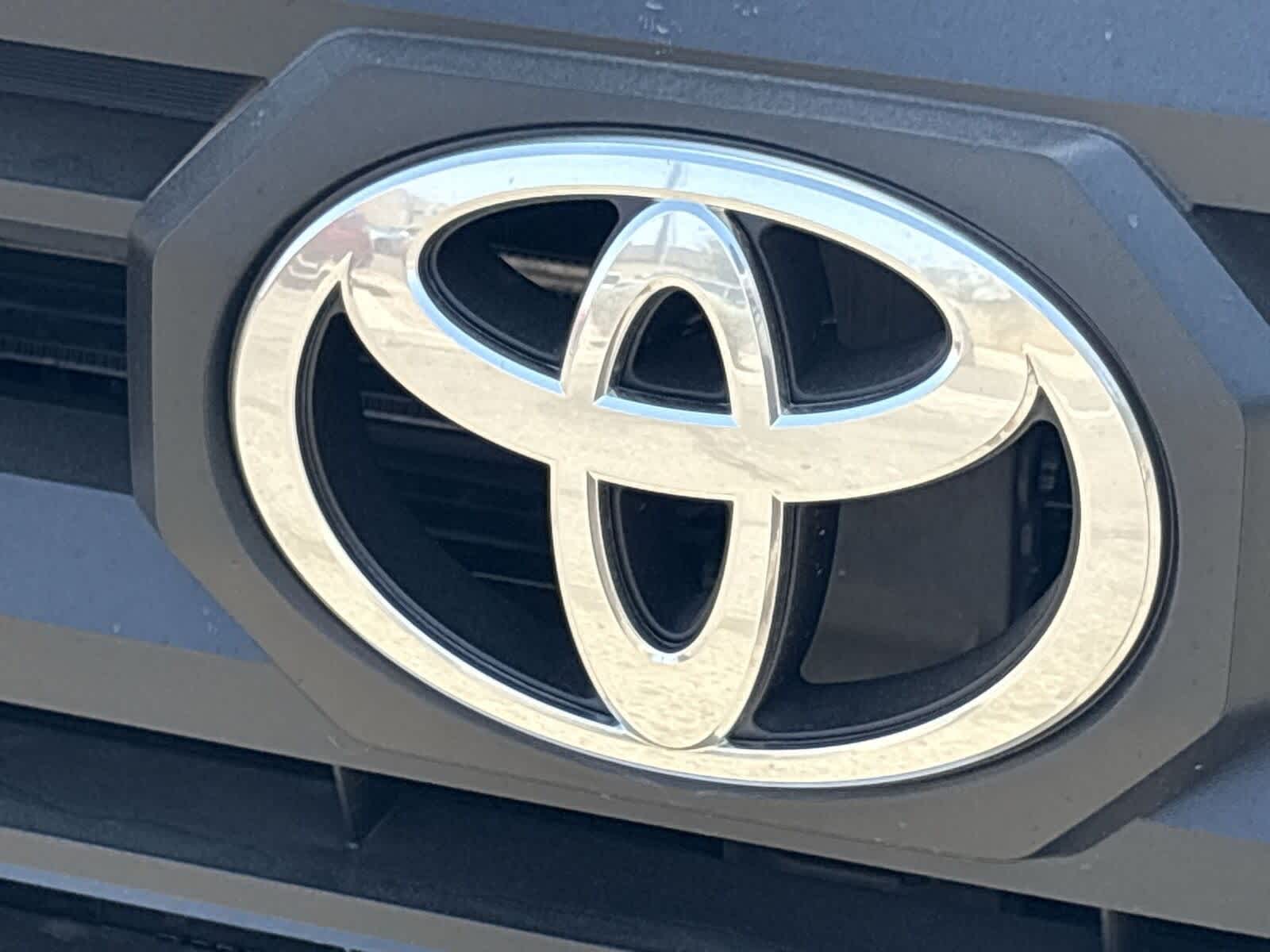 Thumbnail: 2025 Toyota Tacoma - 33