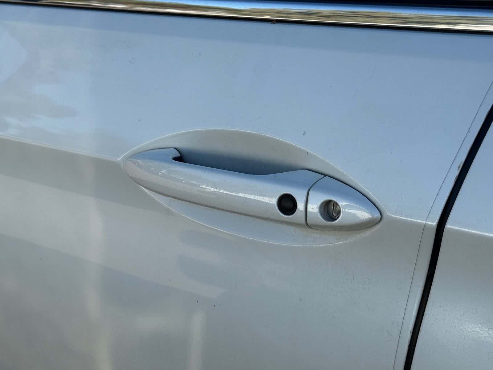 Thumbnail: 2016 Honda Pilot - 8