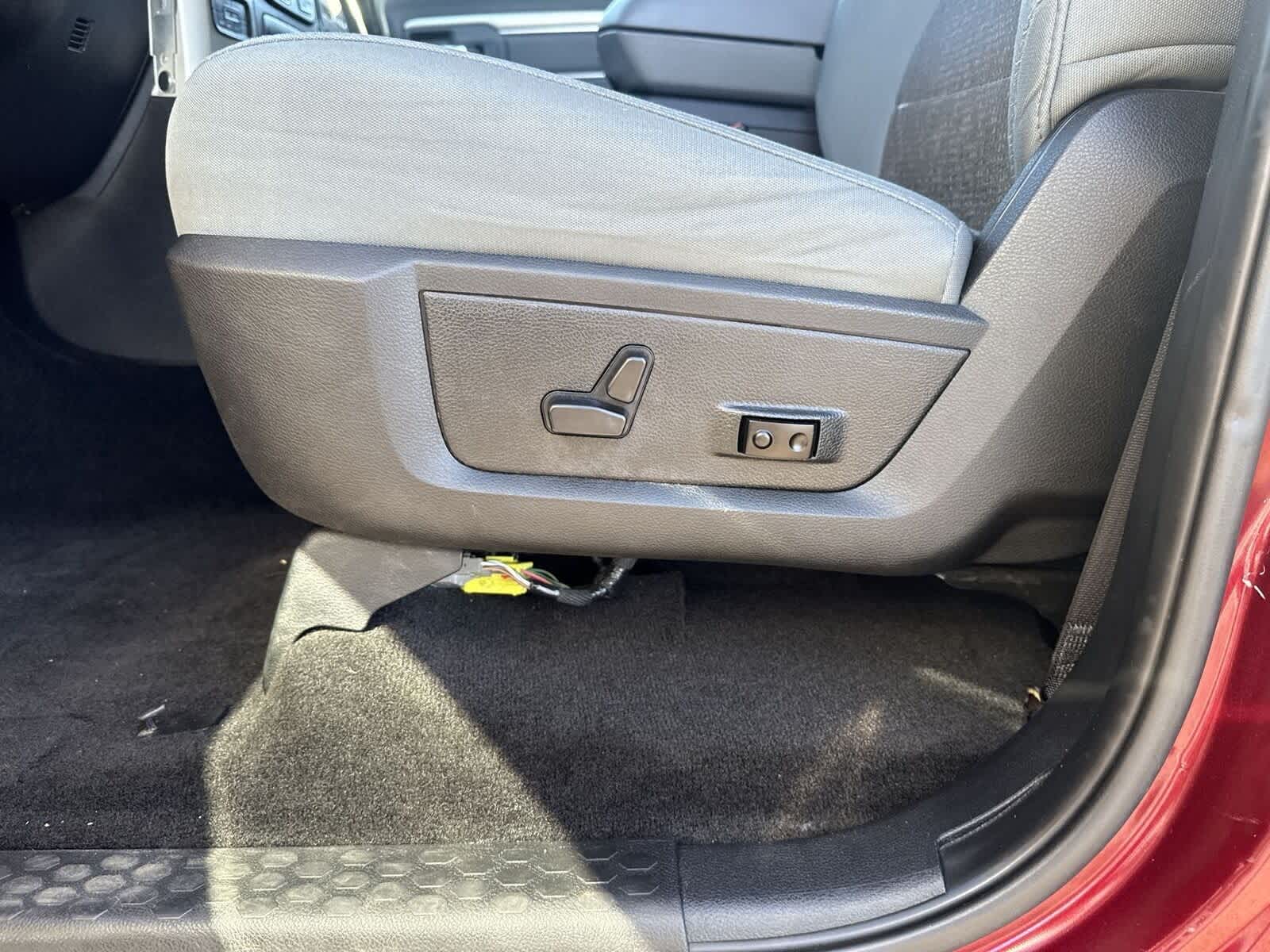 Thumbnail: 2017 RAM 1500 - 23