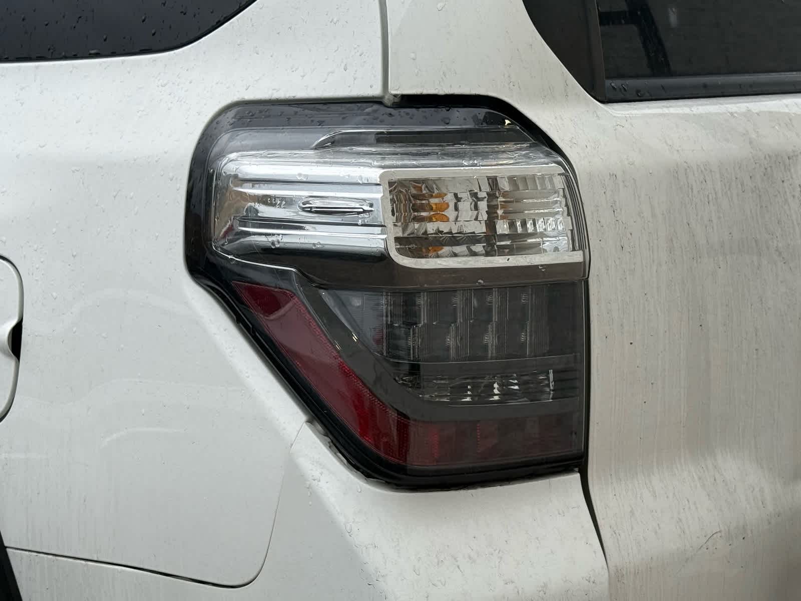 Thumbnail: 2019 Toyota 4Runner - 17