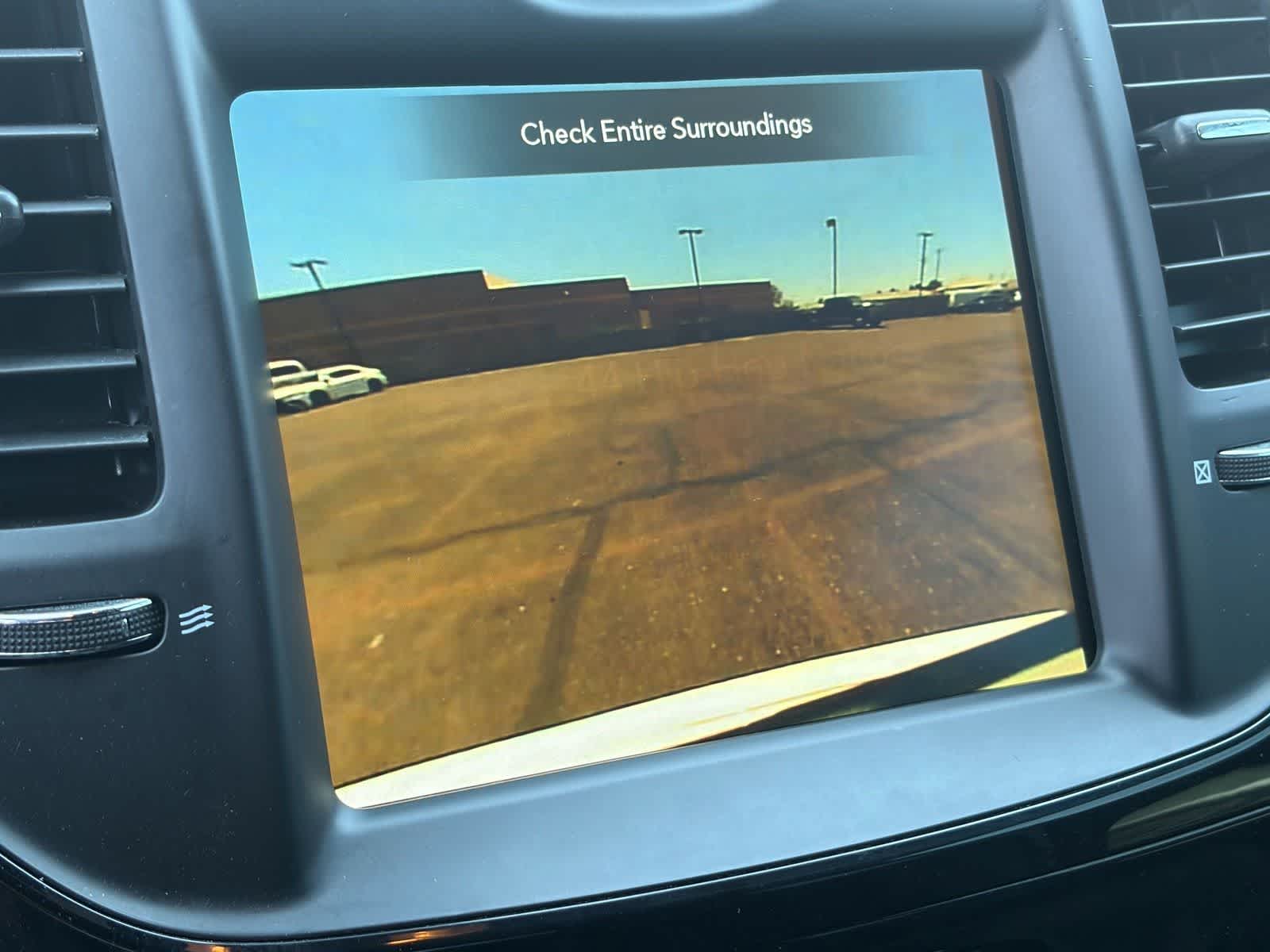 Thumbnail: 2021 Chrysler 300 - 21