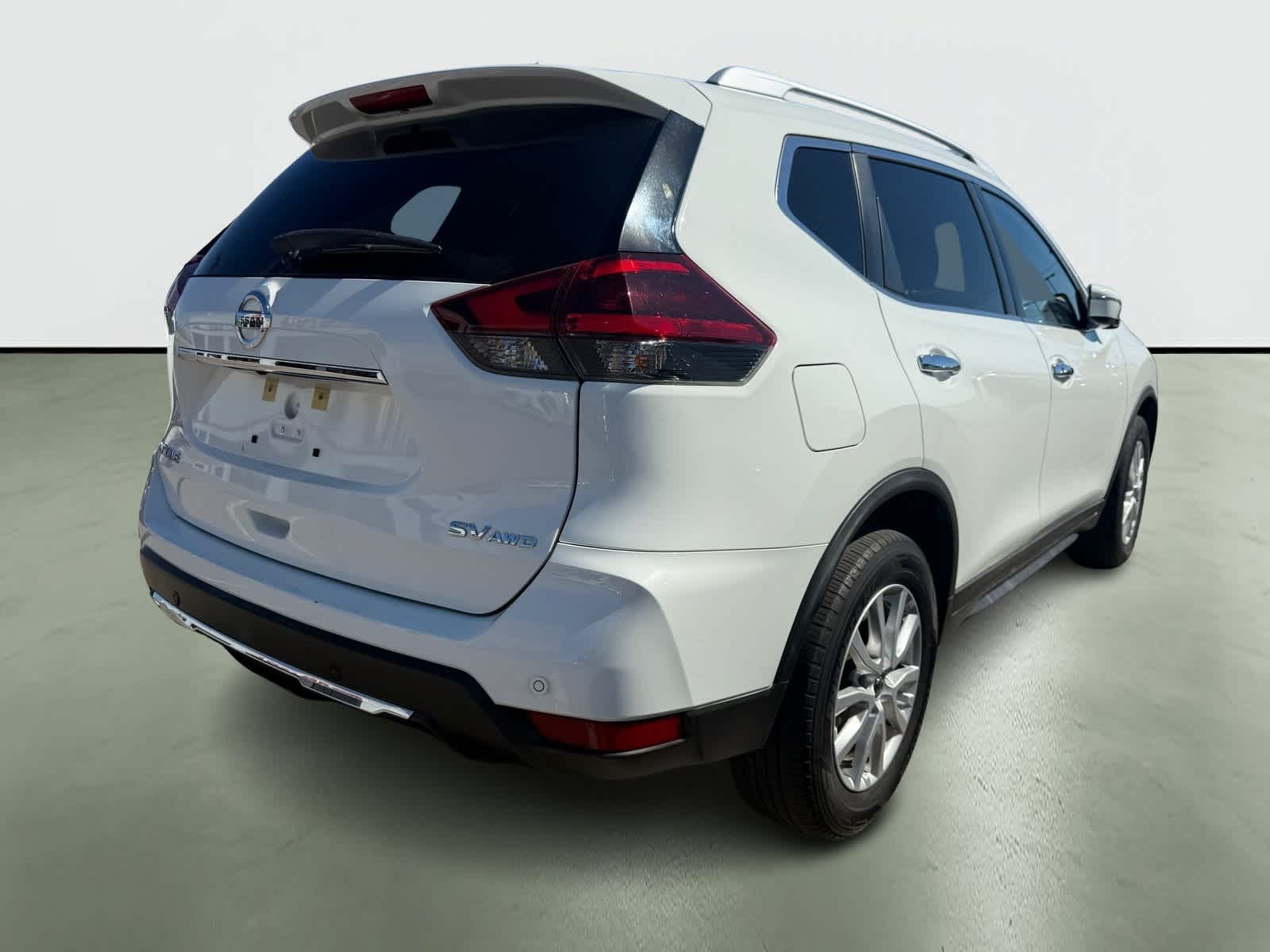 Thumbnail: 2020 Nissan Rogue - 4
