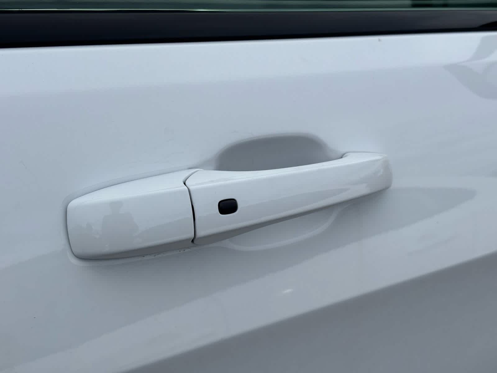 Thumbnail: 2021 Jeep Grand Cherokee - 11