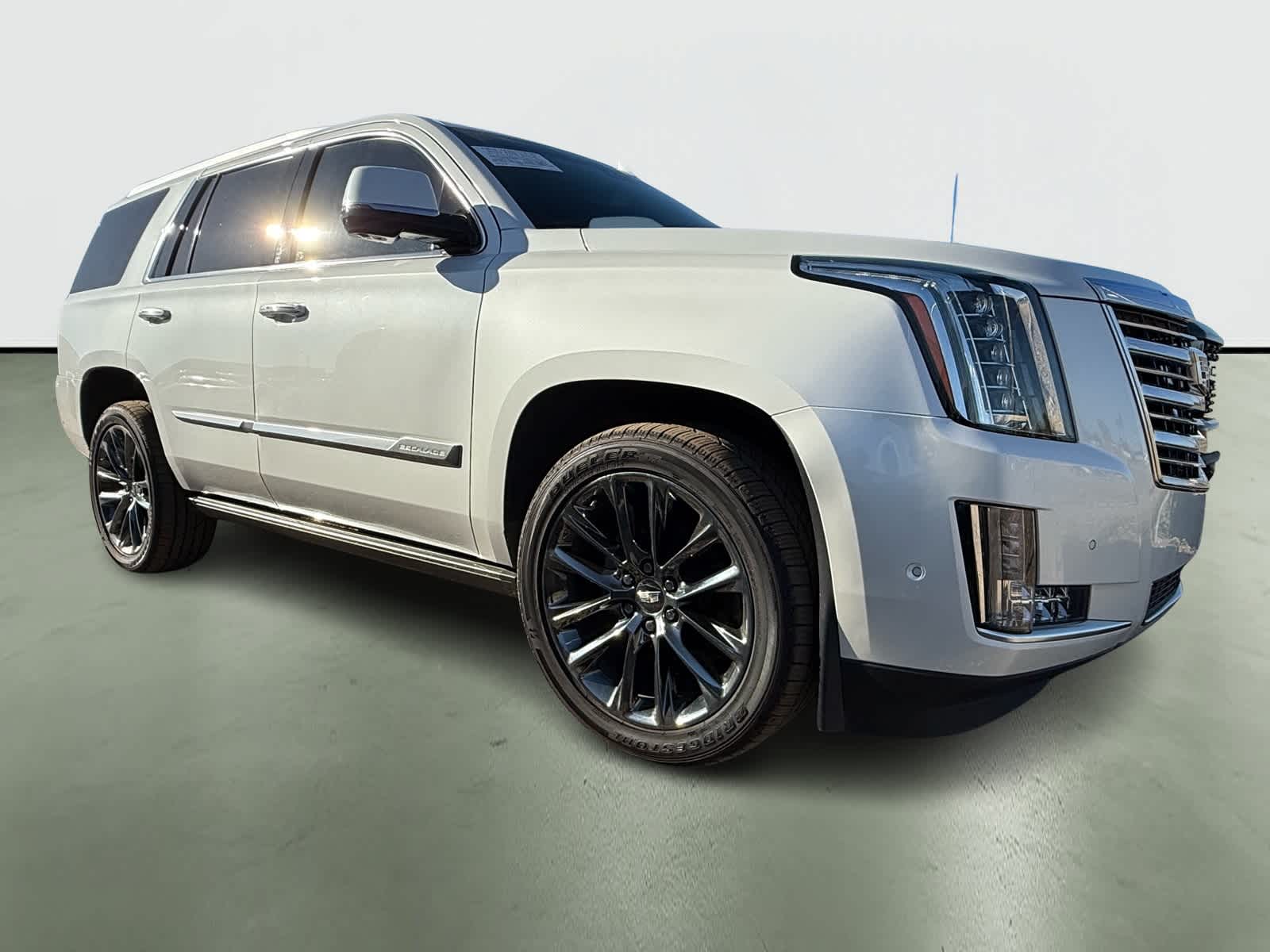 Thumbnail: 2018 Cadillac Escalade - 5