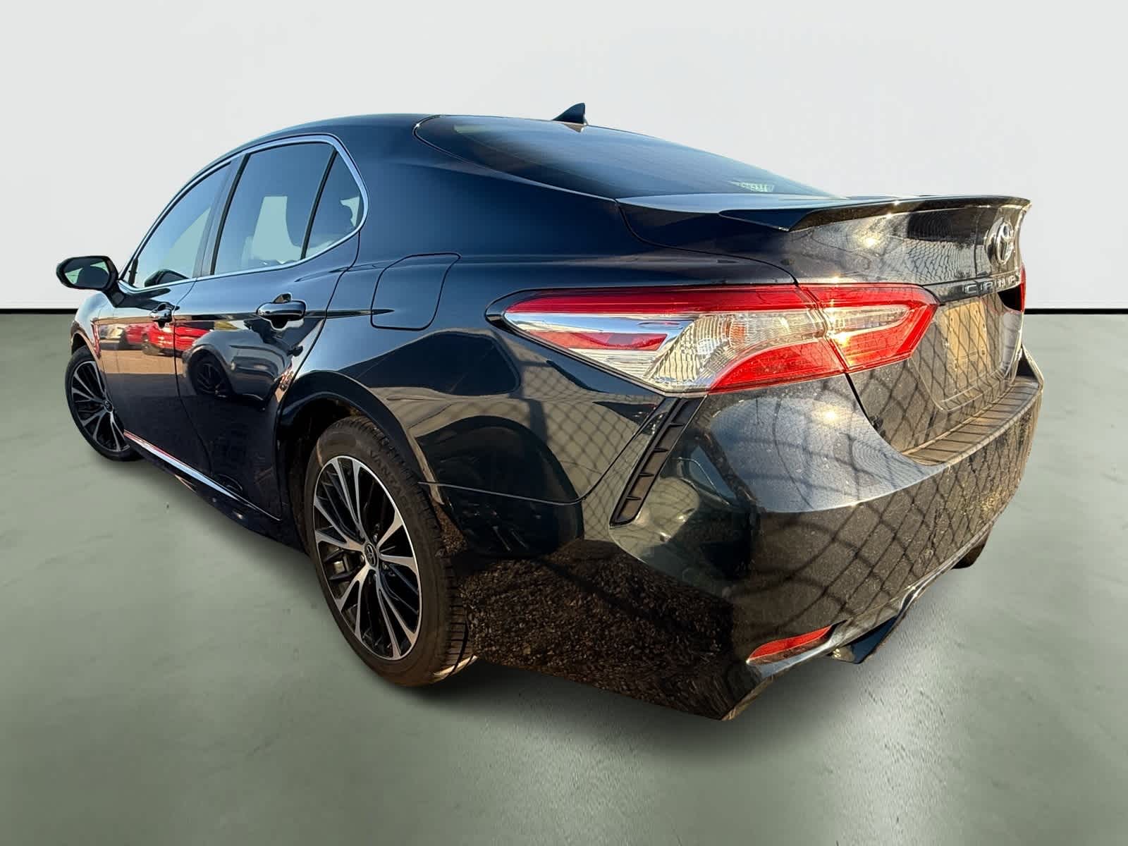 Thumbnail: 2020 Toyota Camry - 3