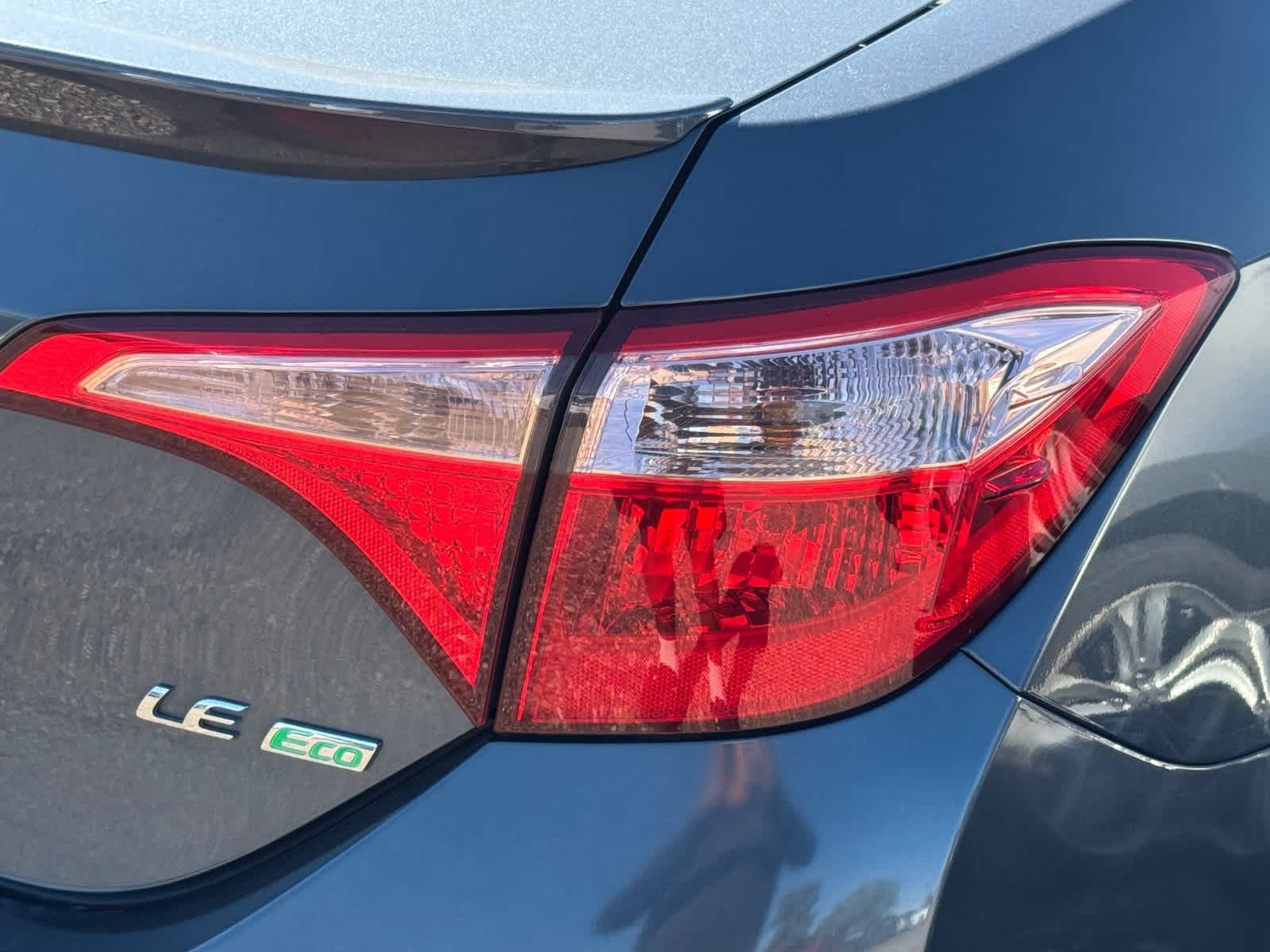 Thumbnail: 2018 Toyota Corolla - 16