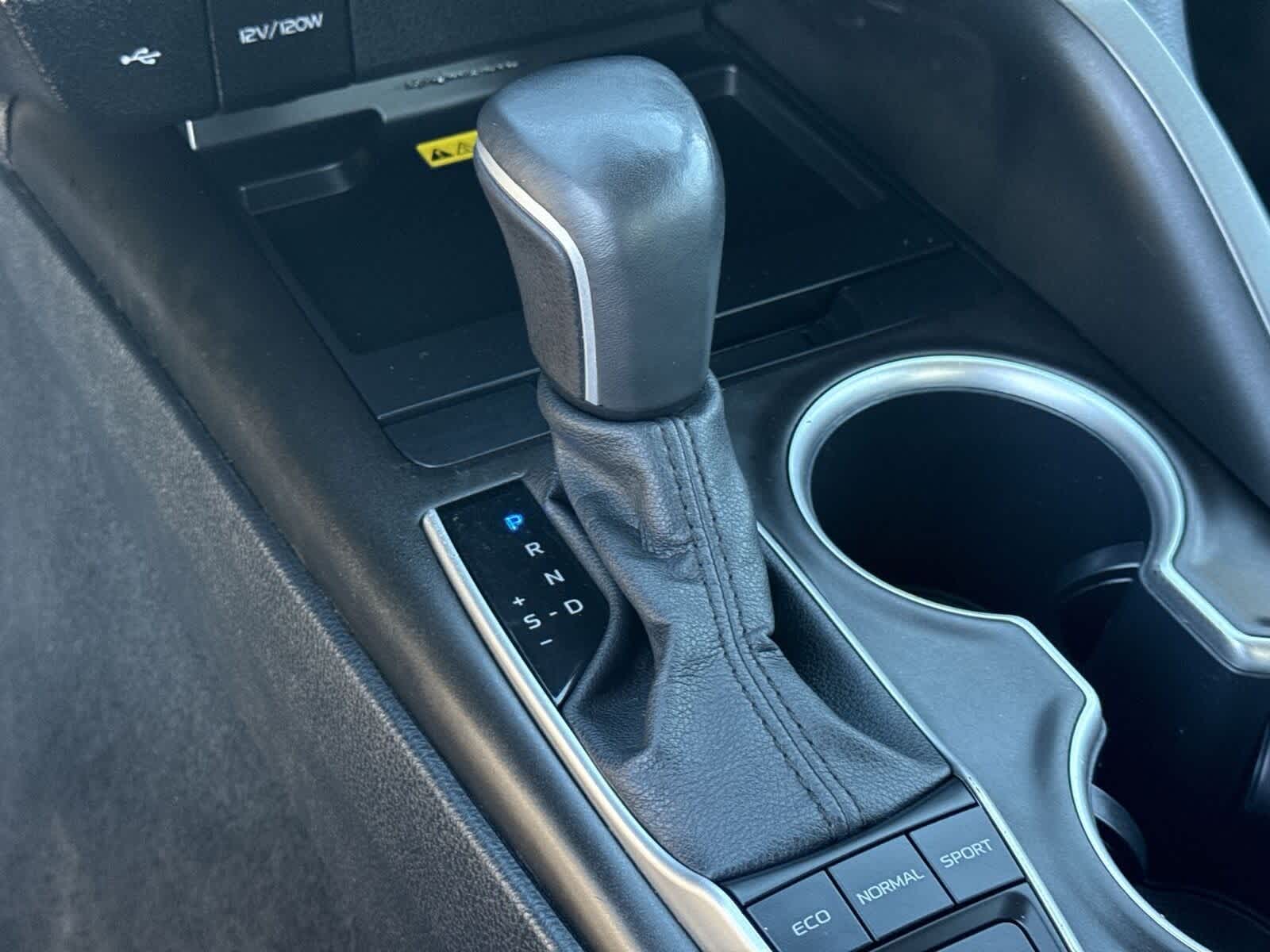 Thumbnail: 2024 Toyota Camry - 24