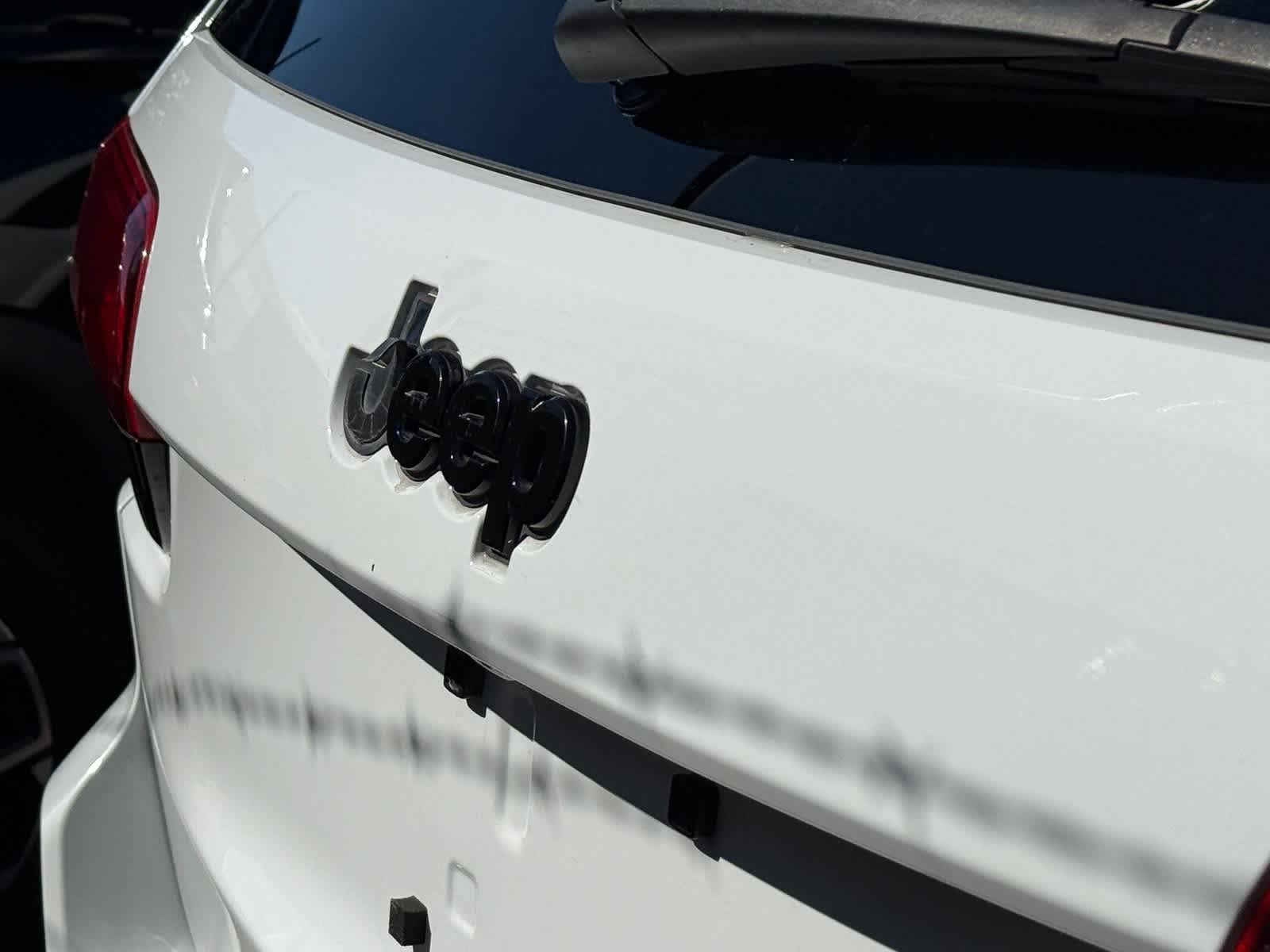 Thumbnail: 2019 Jeep Grand Cherokee - 9