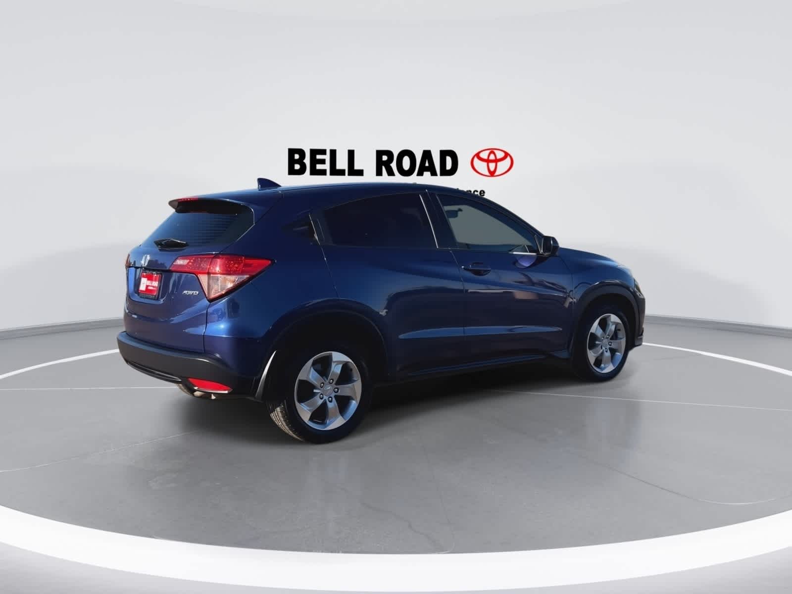 Thumbnail: 2017 Honda HR-V - 8