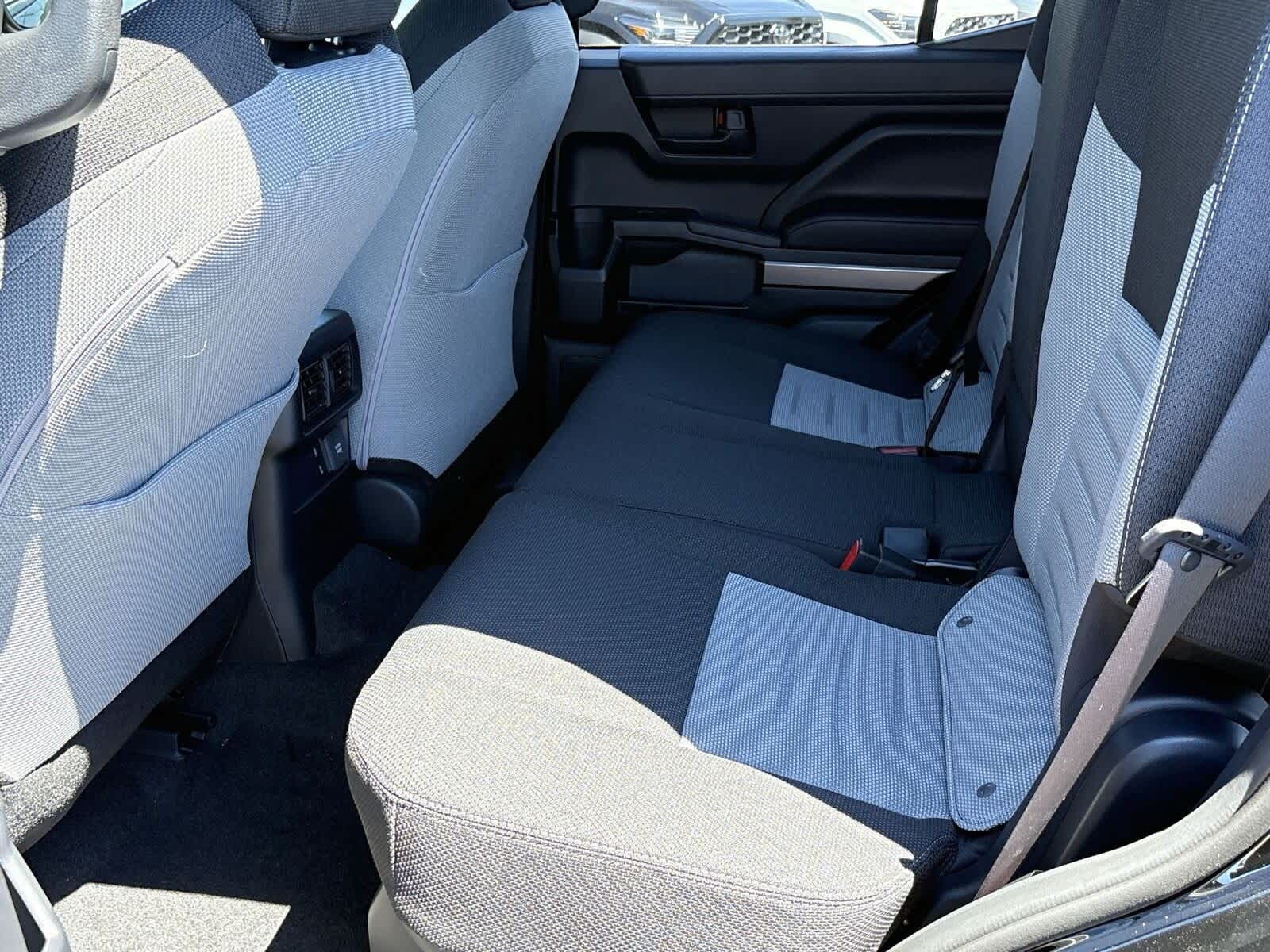 Thumbnail: 2025 Toyota 4Runner - 14