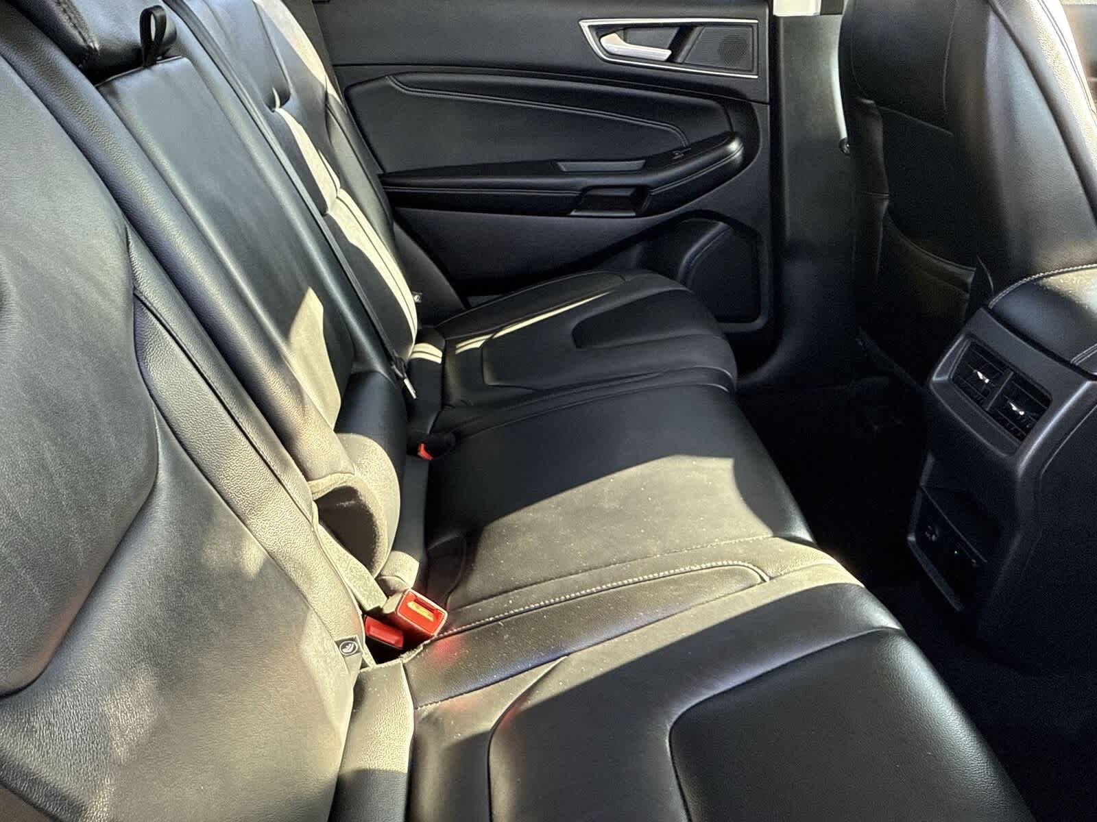 Thumbnail: 2022 Ford Edge - 13