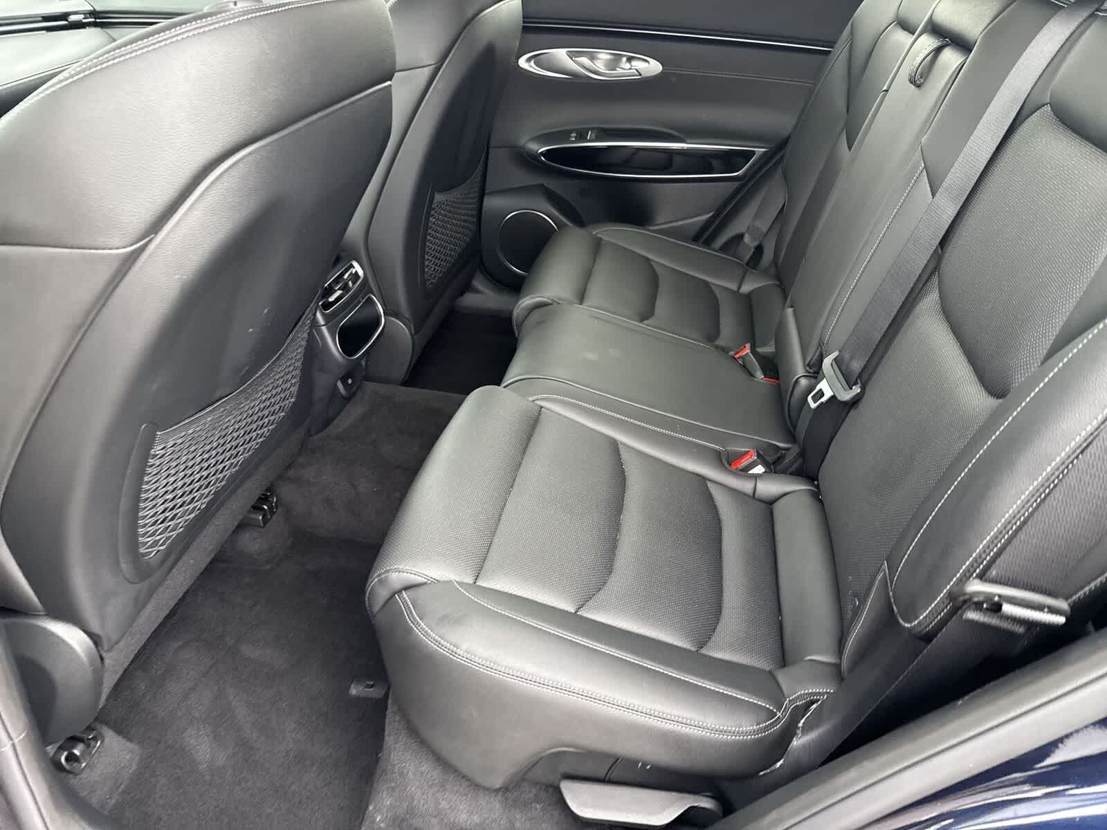 Thumbnail: 2025 Genesis GV70 - 14