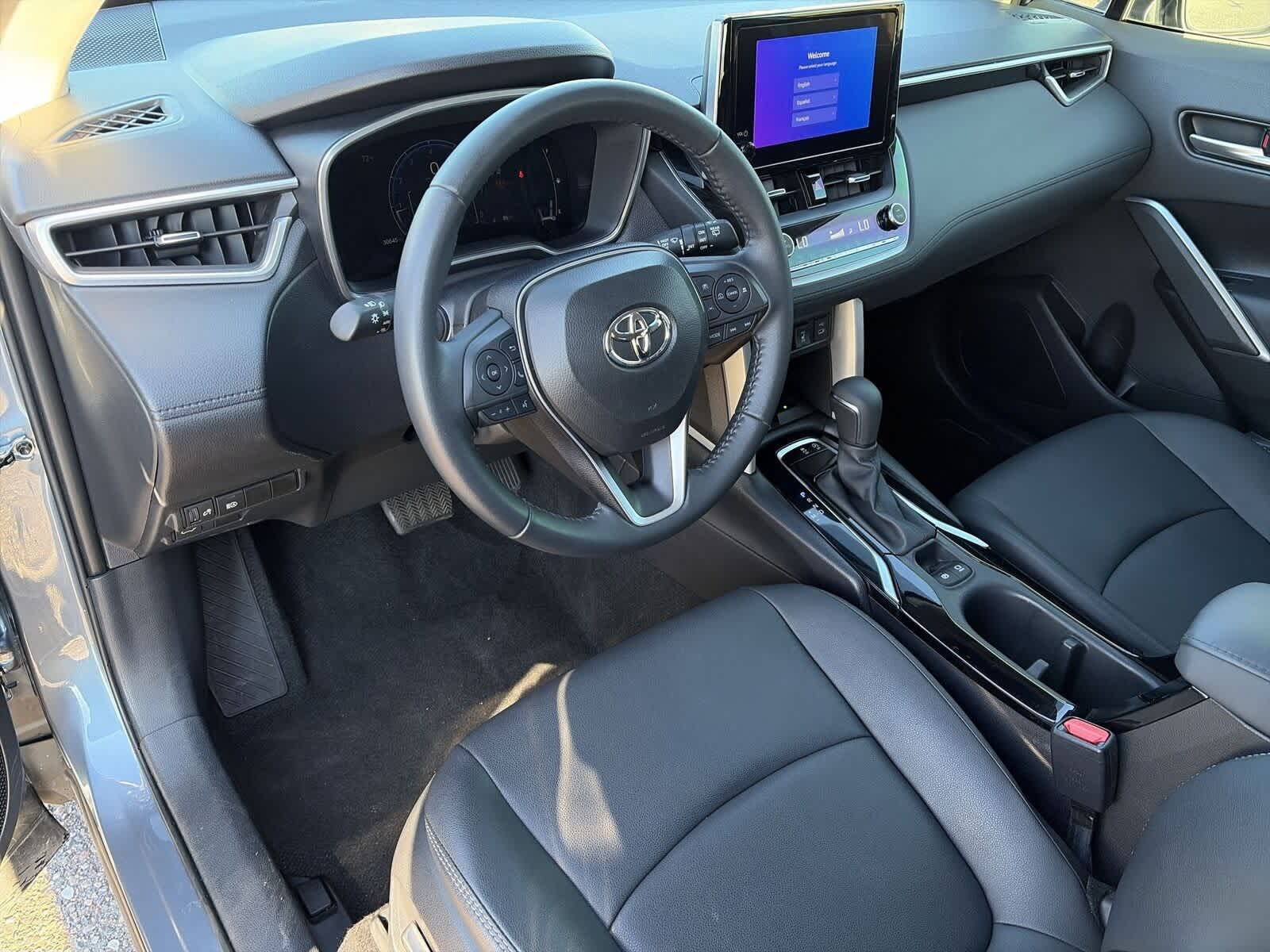 Thumbnail: 2024 Toyota Corolla Cross - 16