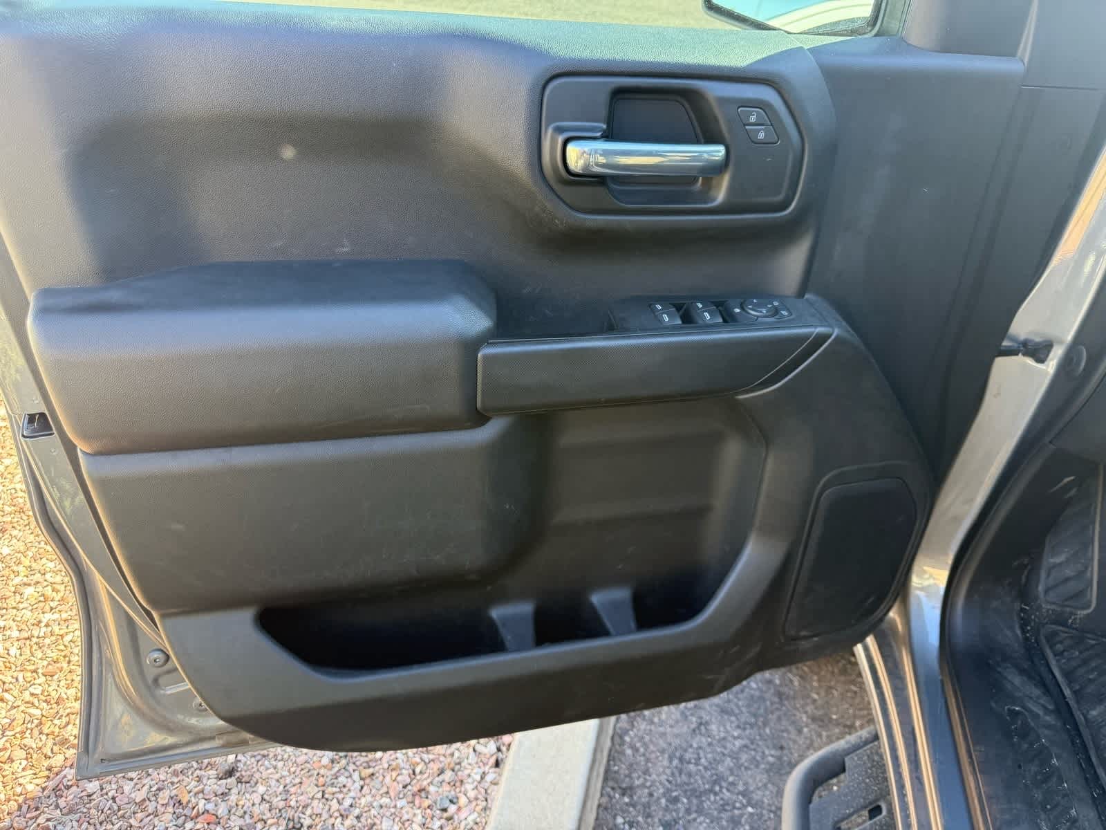 Thumbnail: 2015 Chevrolet Silverado 1500 - 17