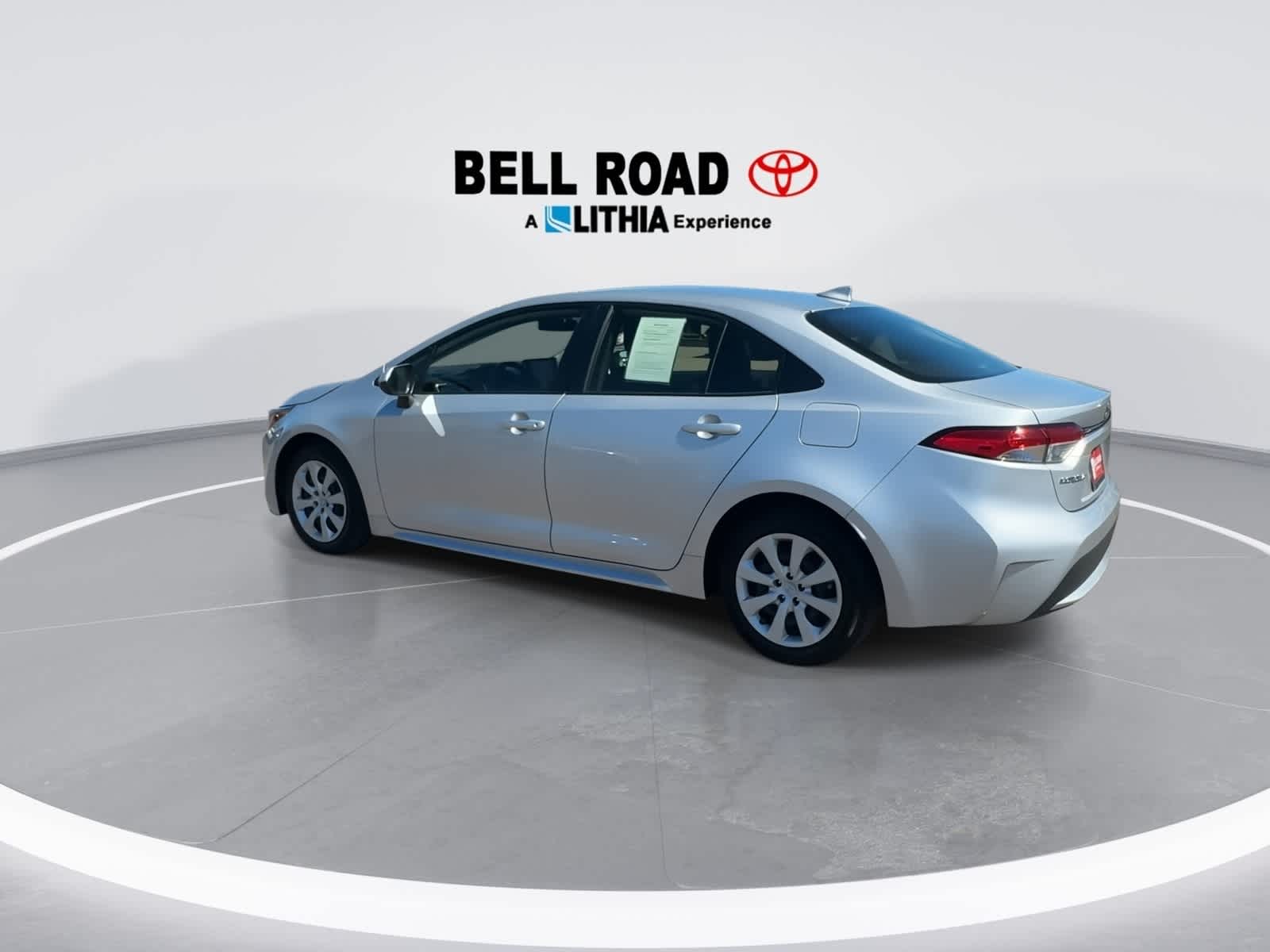 Thumbnail: 2022 Toyota Corolla - 6