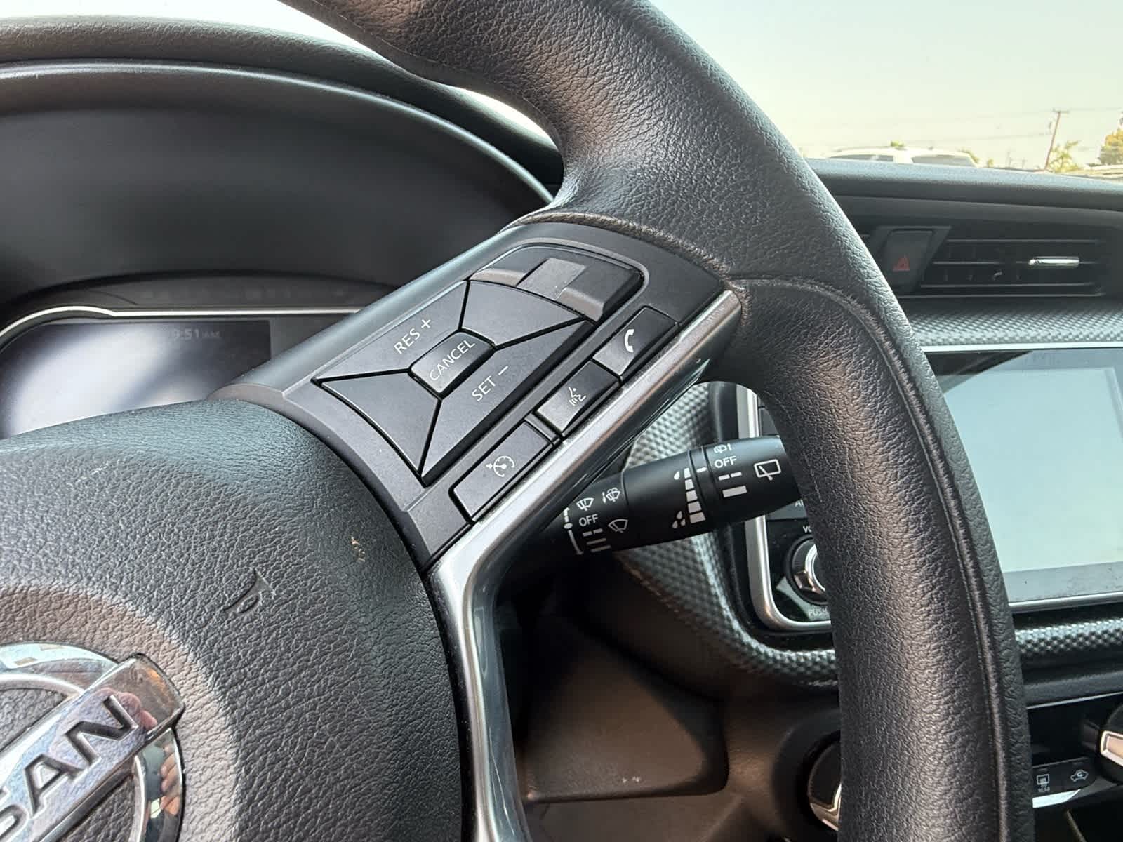 Thumbnail: 2020 Nissan Kicks - 17