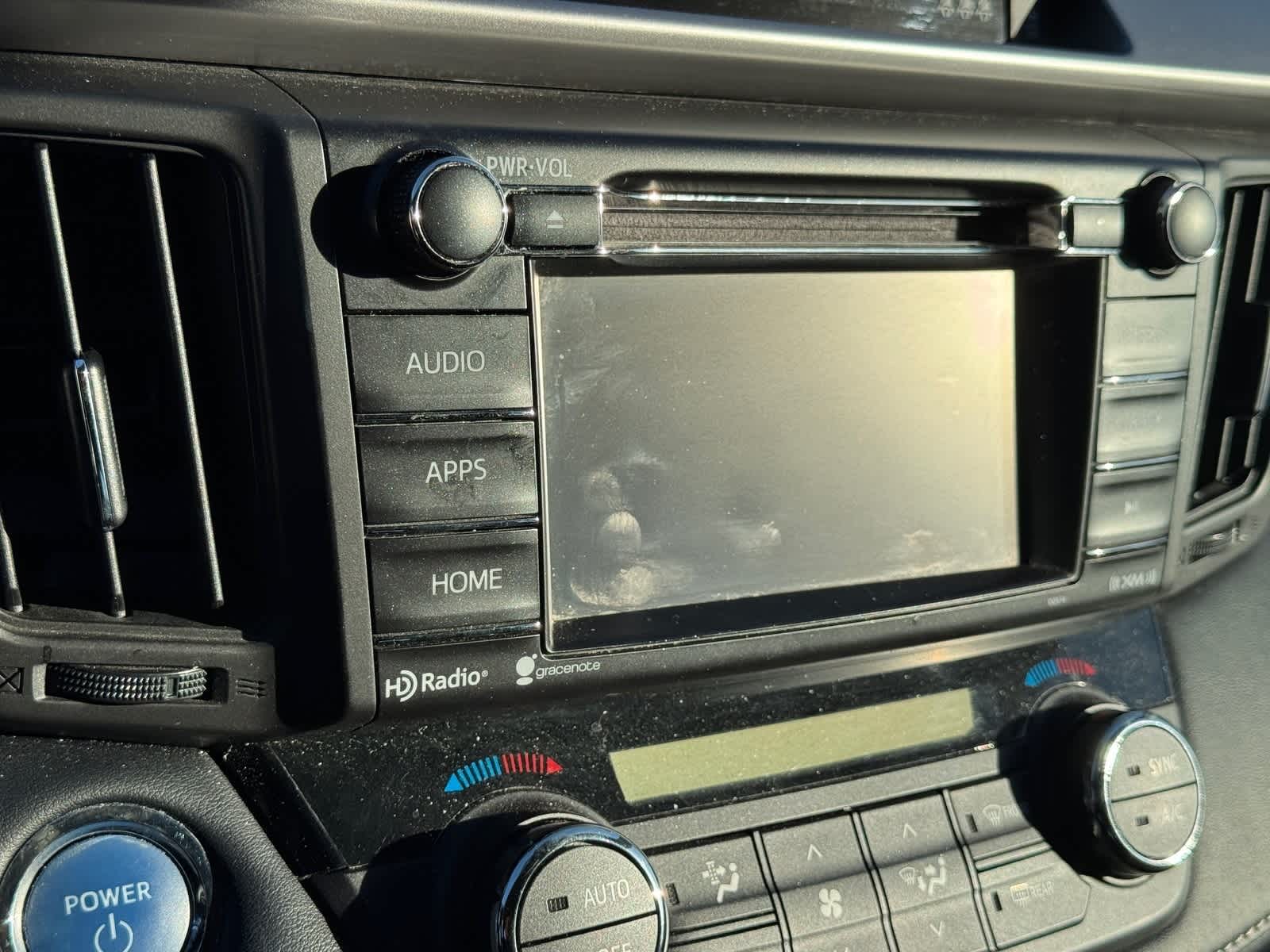 Thumbnail: 2018 Toyota RAV4 - 16