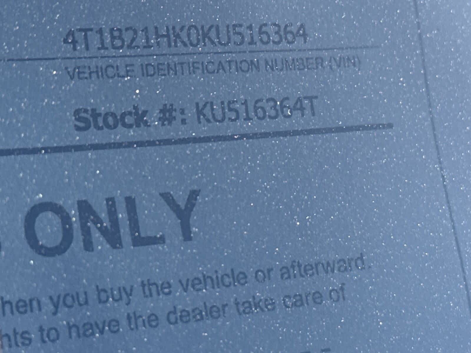 Thumbnail: 2019 Toyota Camry - 32