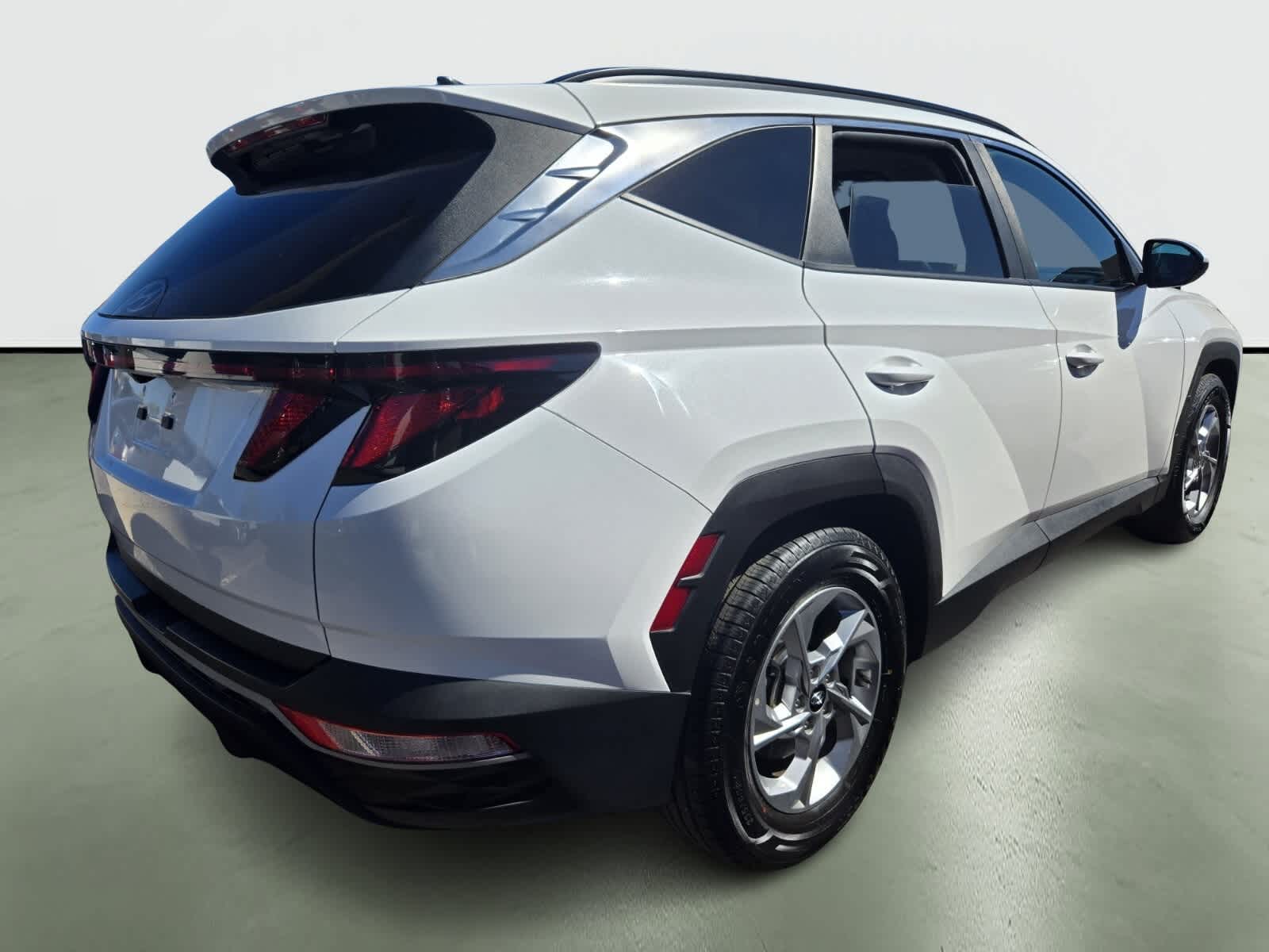 Thumbnail: 2024 Hyundai Tucson - 4