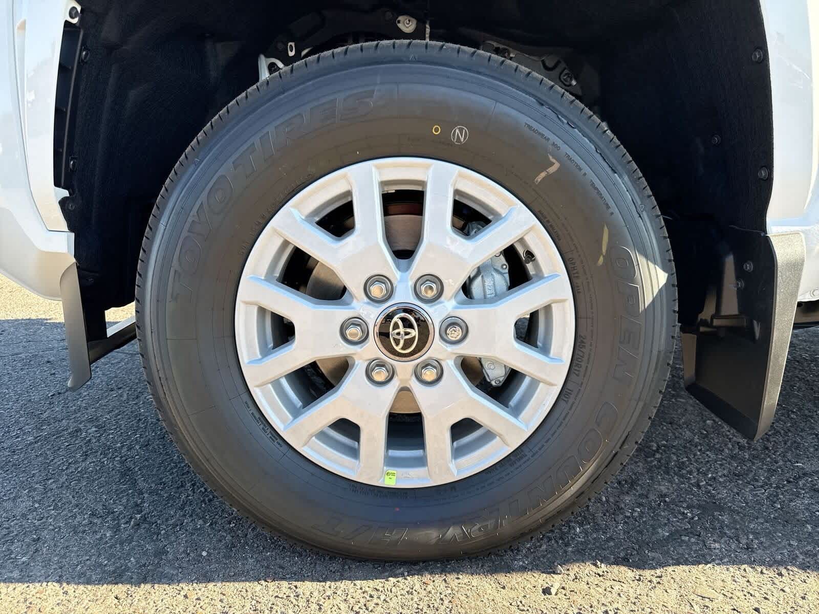 Thumbnail: 2025 Toyota Tacoma - 10