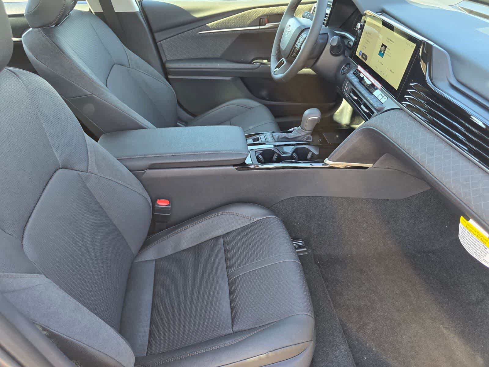 Thumbnail: 2026 Toyota Camry - 11