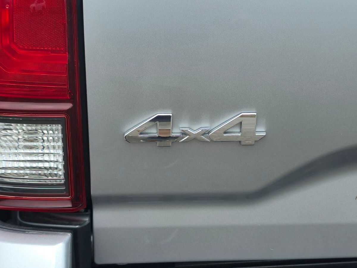 Thumbnail: 2022 Toyota Tacoma - 9