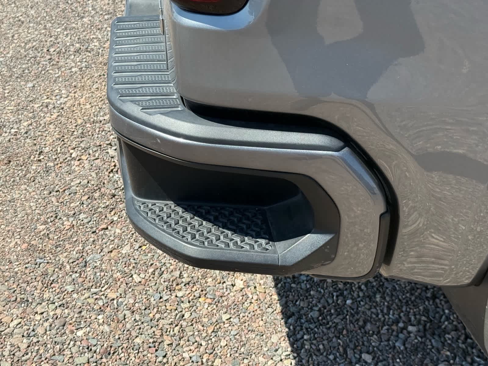 2022 GMC Sierra 1500 AT4 18
