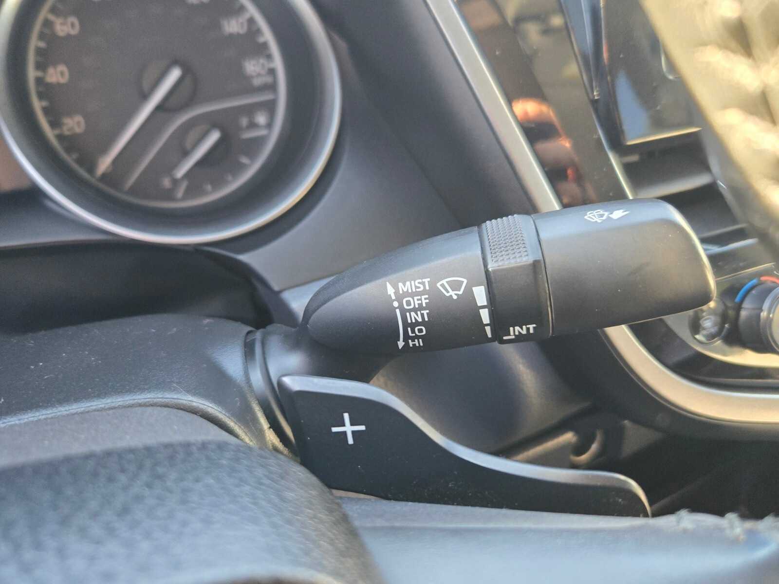 Thumbnail: 2022 Toyota Camry - 21