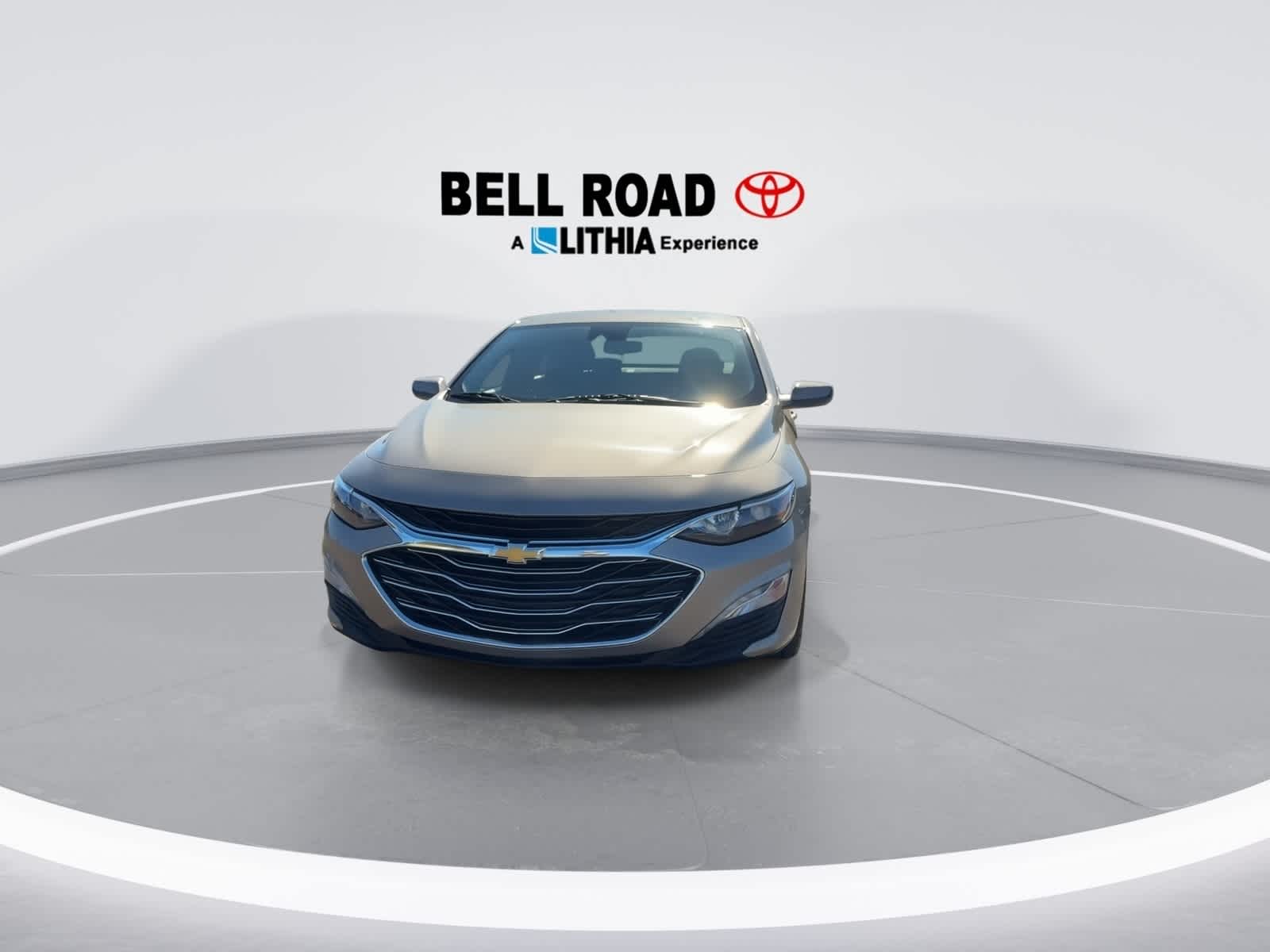Thumbnail: 2023 Chevrolet Malibu - 3