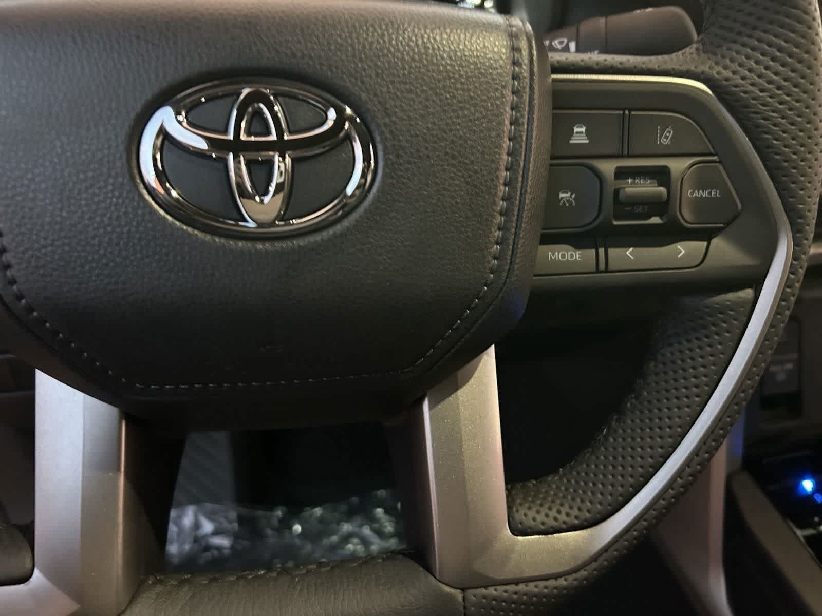 Thumbnail: 2025 Toyota Tundra - 17