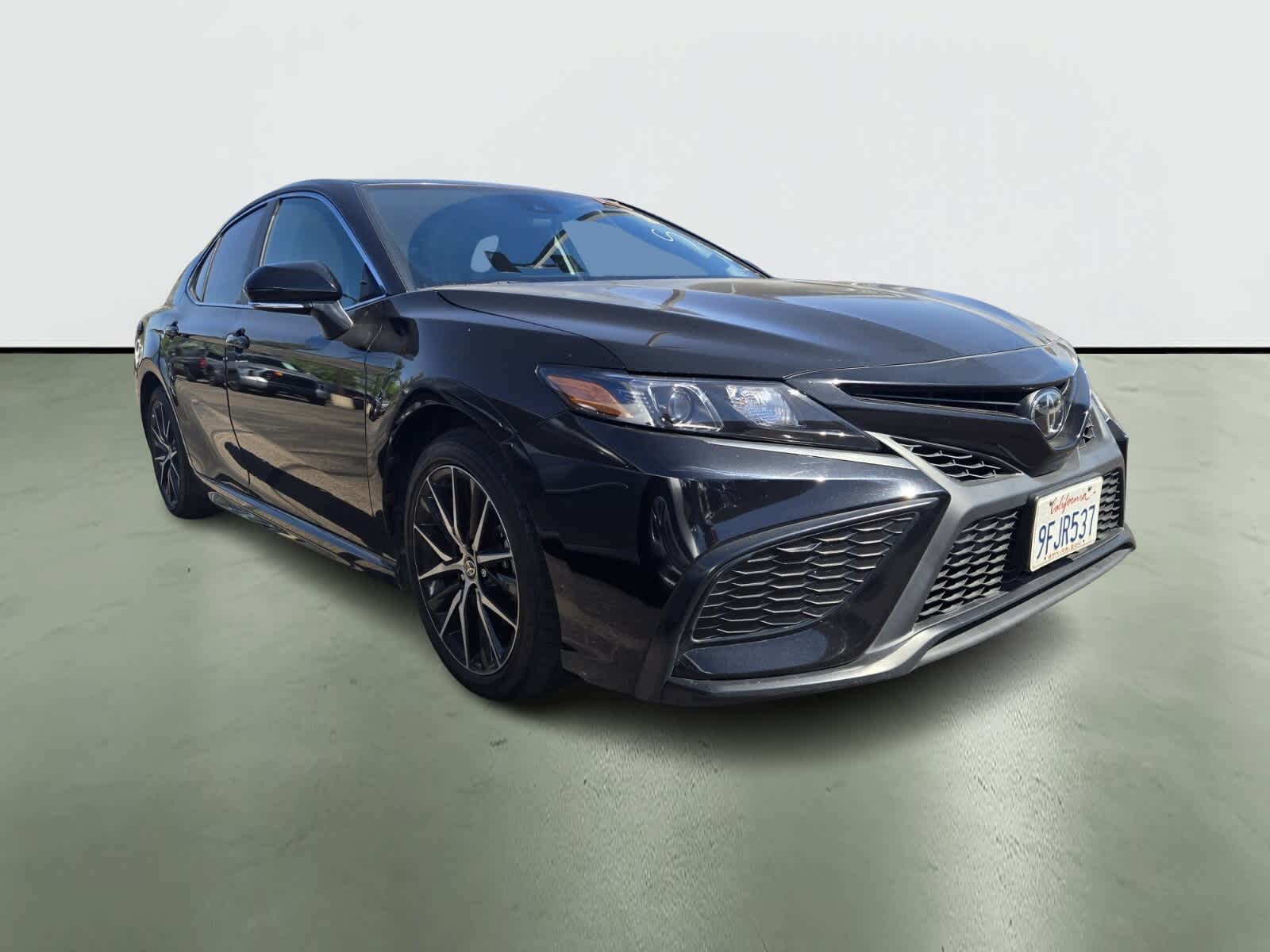 Thumbnail: 2023 Toyota Camry - 5