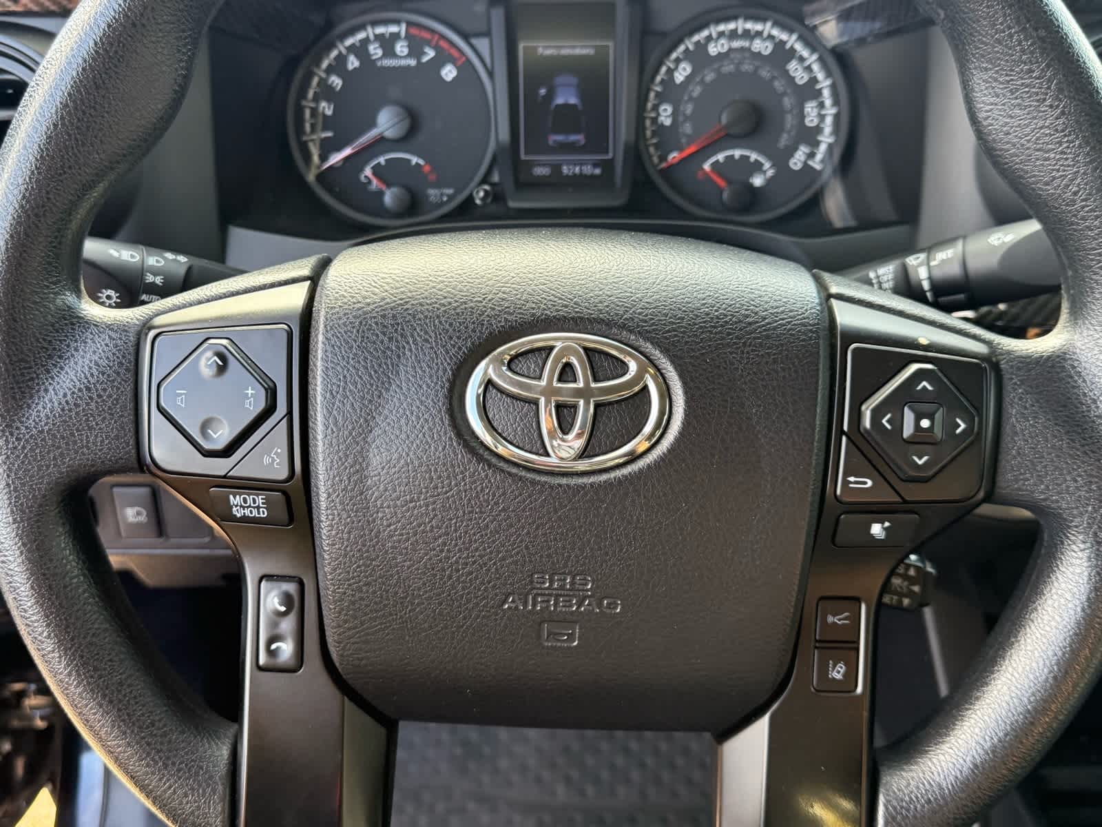 2021 Toyota Tacoma SR 16