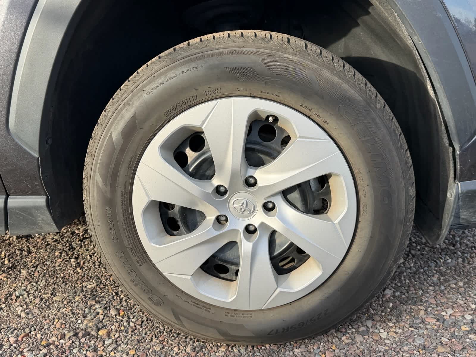 Thumbnail: 2024 Toyota RAV4 - 6