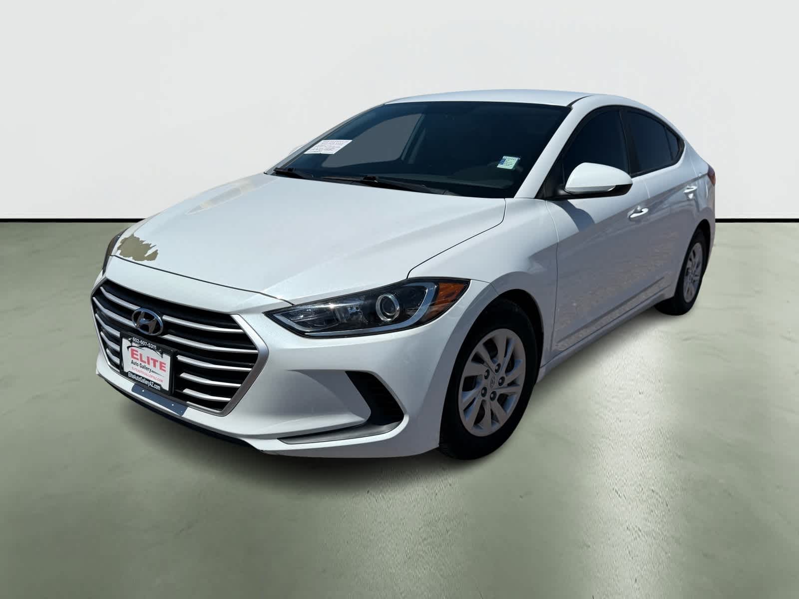 Thumbnail: 2017 Hyundai Elantra - 2
