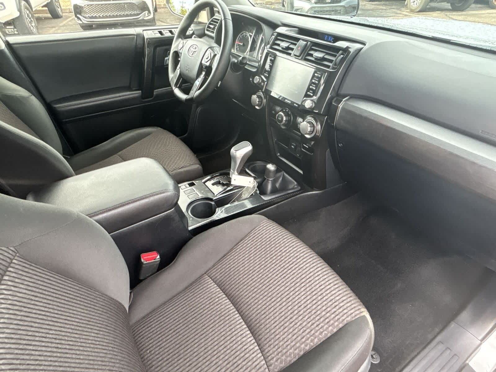 Thumbnail: 2021 Toyota 4Runner - 16