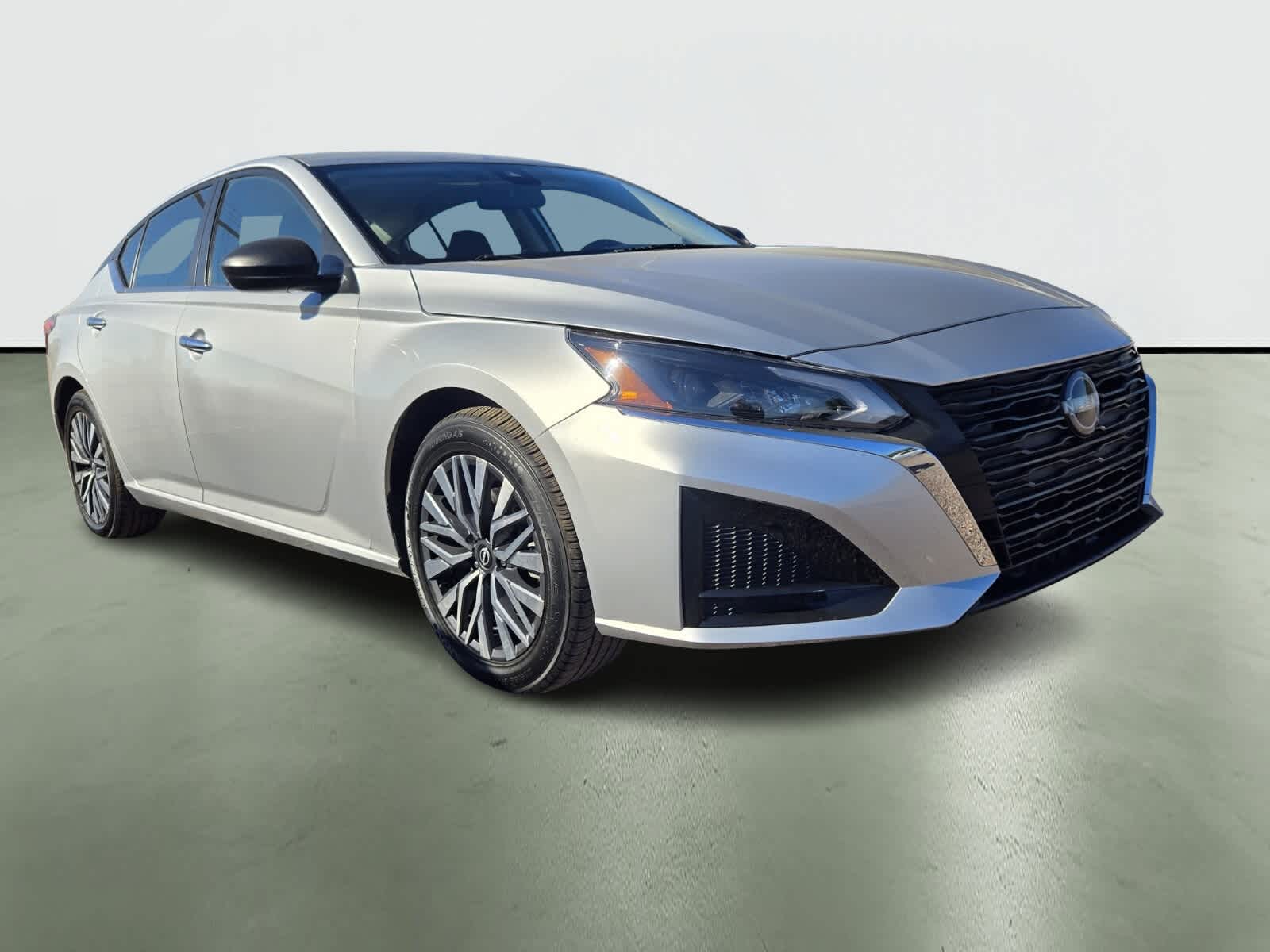 Thumbnail: 2024 Nissan Altima - 4