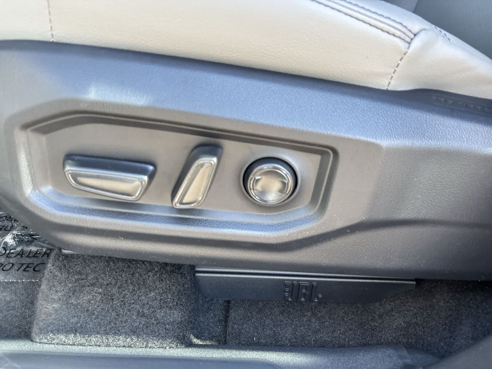 Thumbnail: 2026 Toyota Tundra - 18