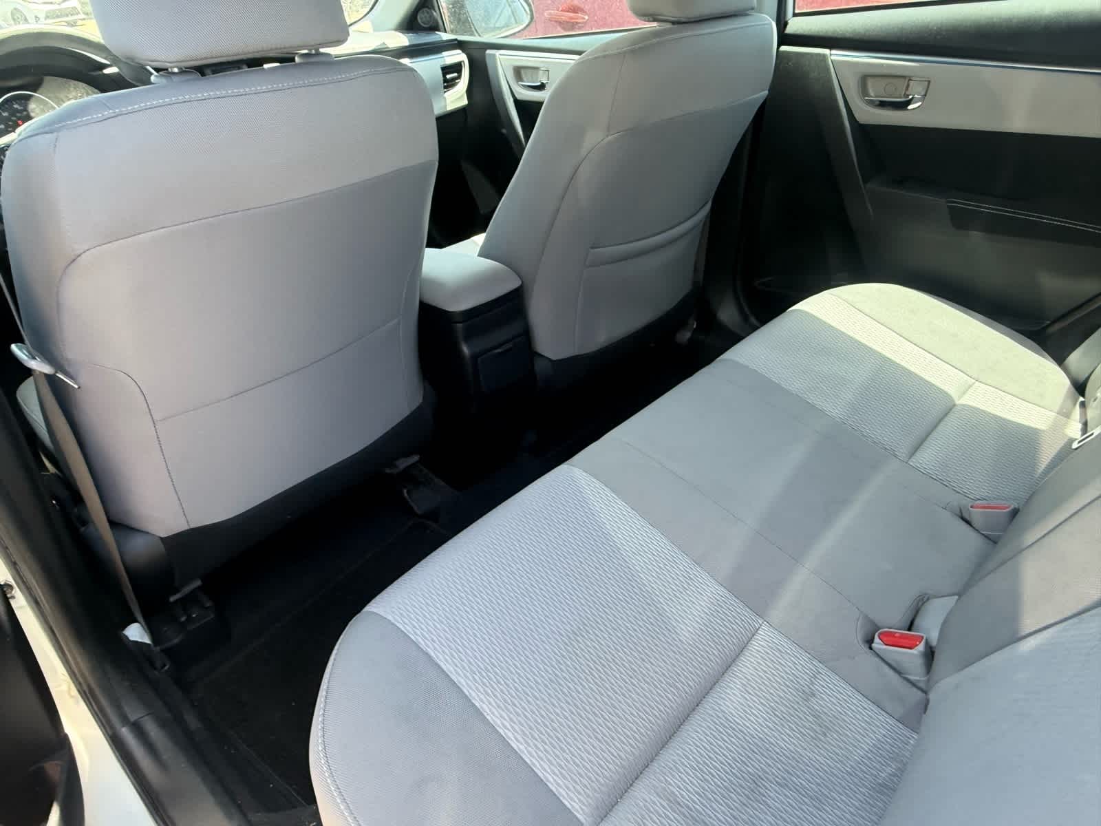 Thumbnail: 2014 Toyota Corolla - 16