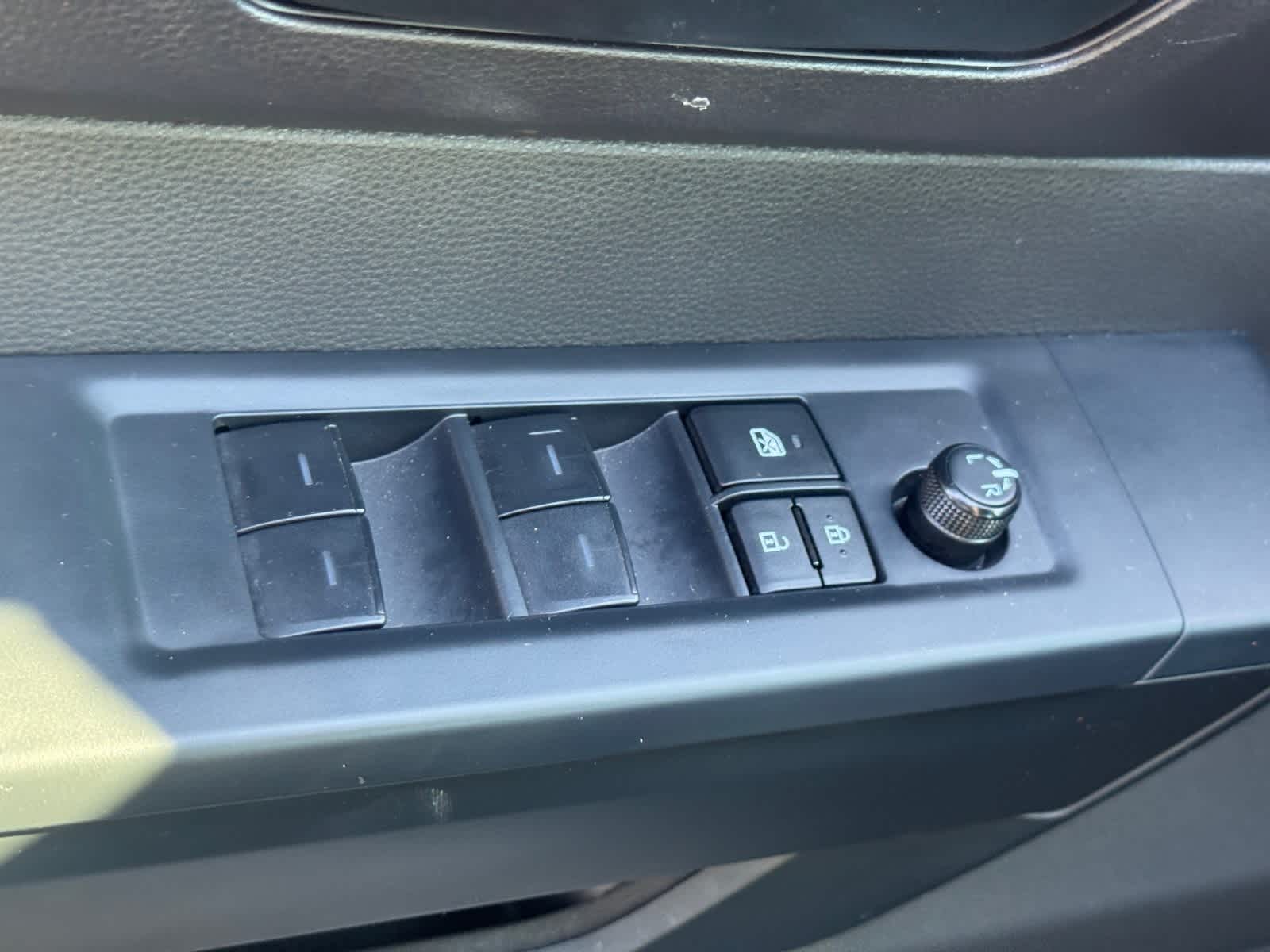 Thumbnail: 2025 Toyota Tundra - 15