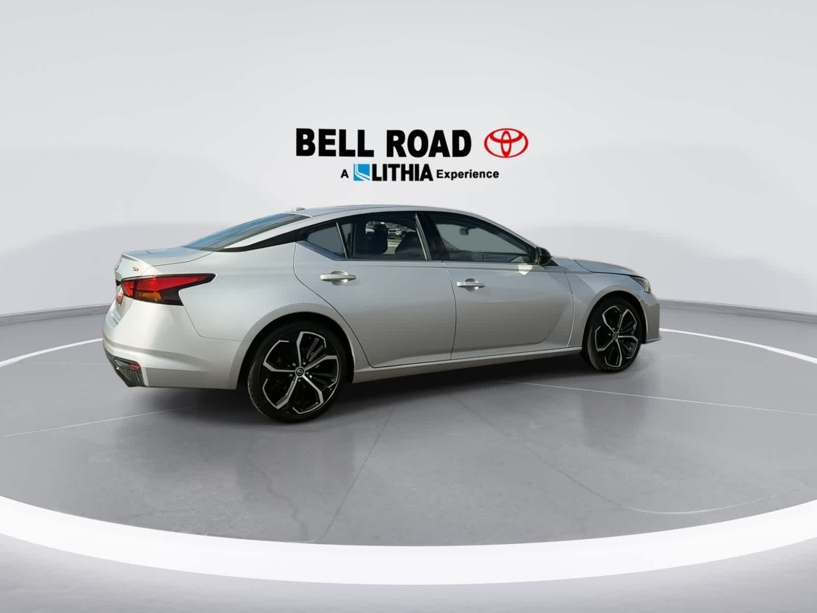 Thumbnail: 2024 Nissan Altima - 8