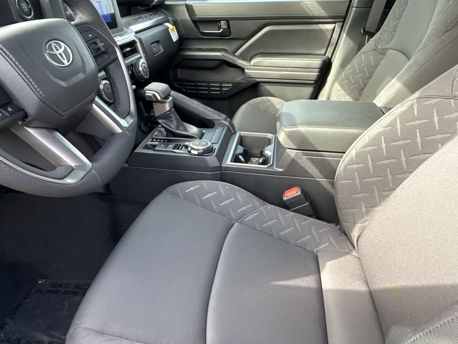 Thumbnail: 2025 Toyota Tacoma - 18