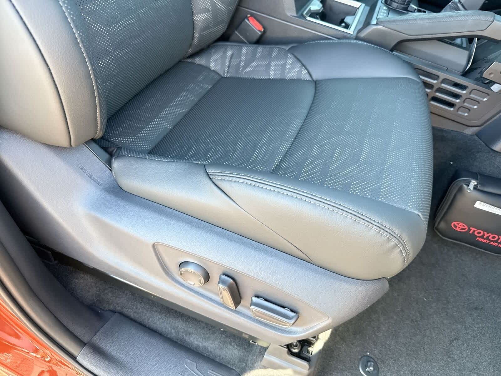 Thumbnail: 2025 Toyota Tacoma - 12