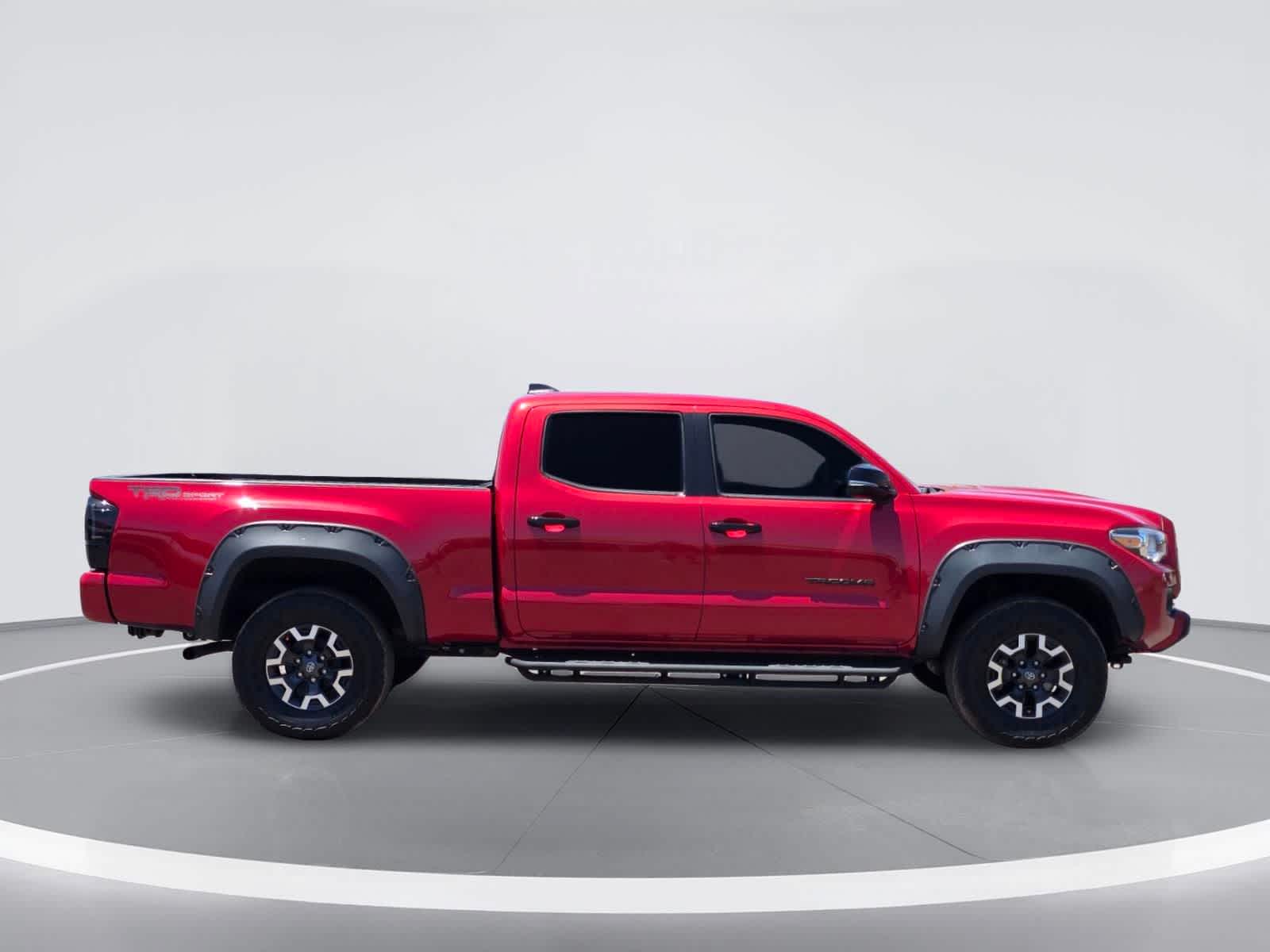 Thumbnail: 2020 Toyota Tacoma - 6