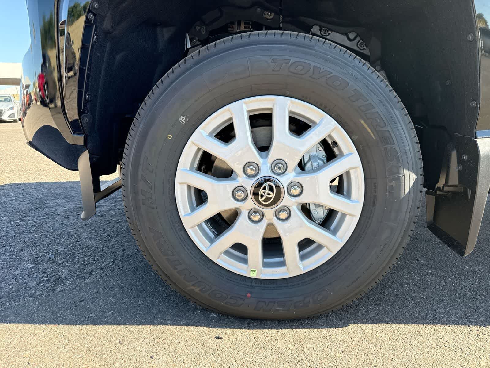 Thumbnail: 2025 Toyota Tacoma - 10