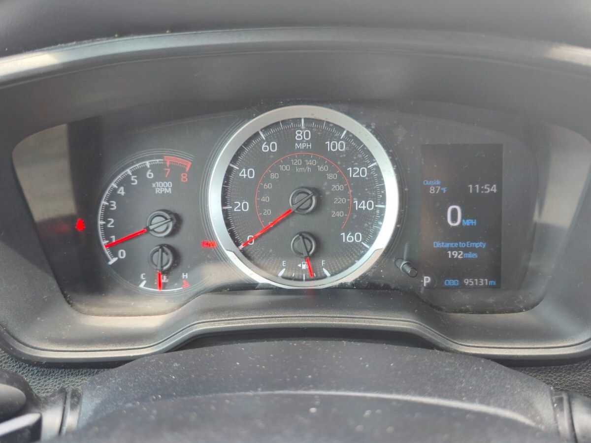 Thumbnail: 2021 Toyota Corolla - 18