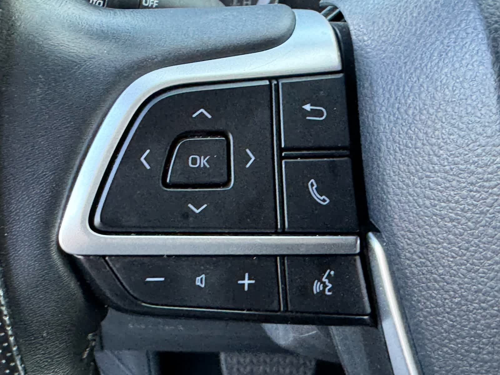 Thumbnail: 2024 Toyota Highlander - 13