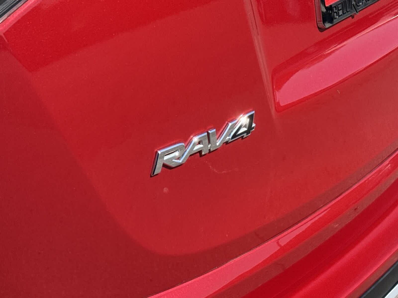 Thumbnail: 2016 Toyota RAV4 - 33